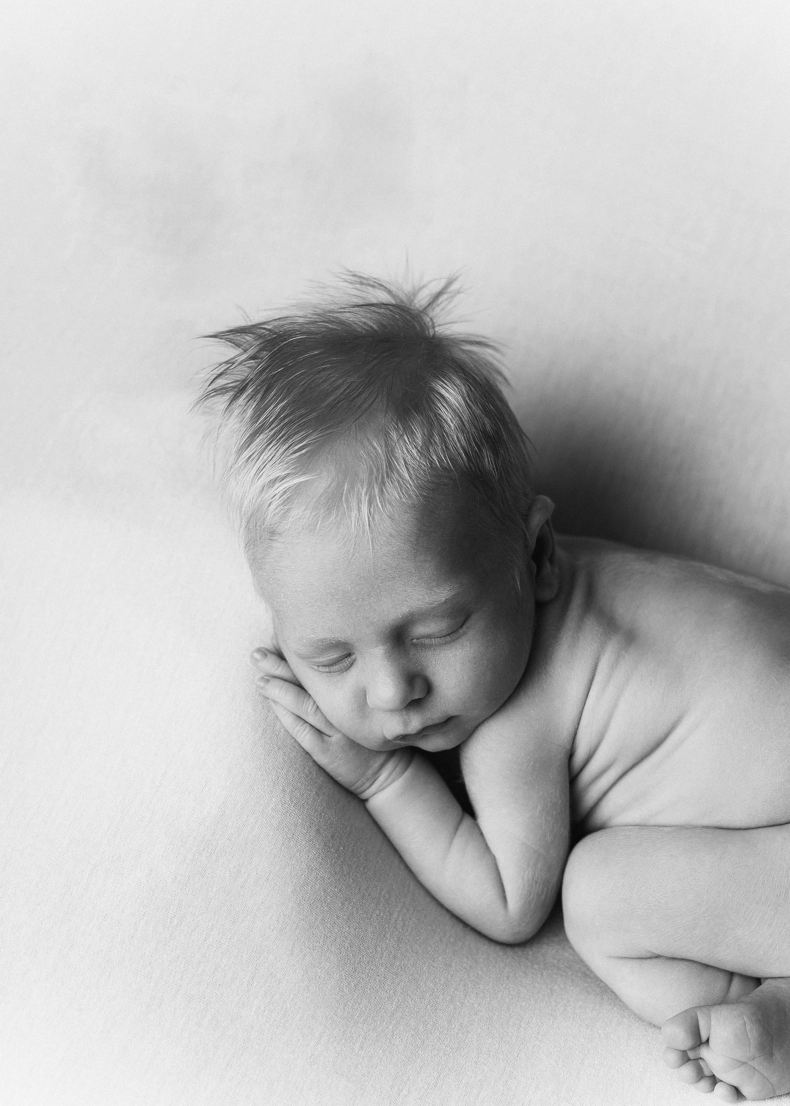 НОВОРОЖДЕННЫЕ МАЛЫШИ. Фотосессия новорожденных в Москве и Московской области