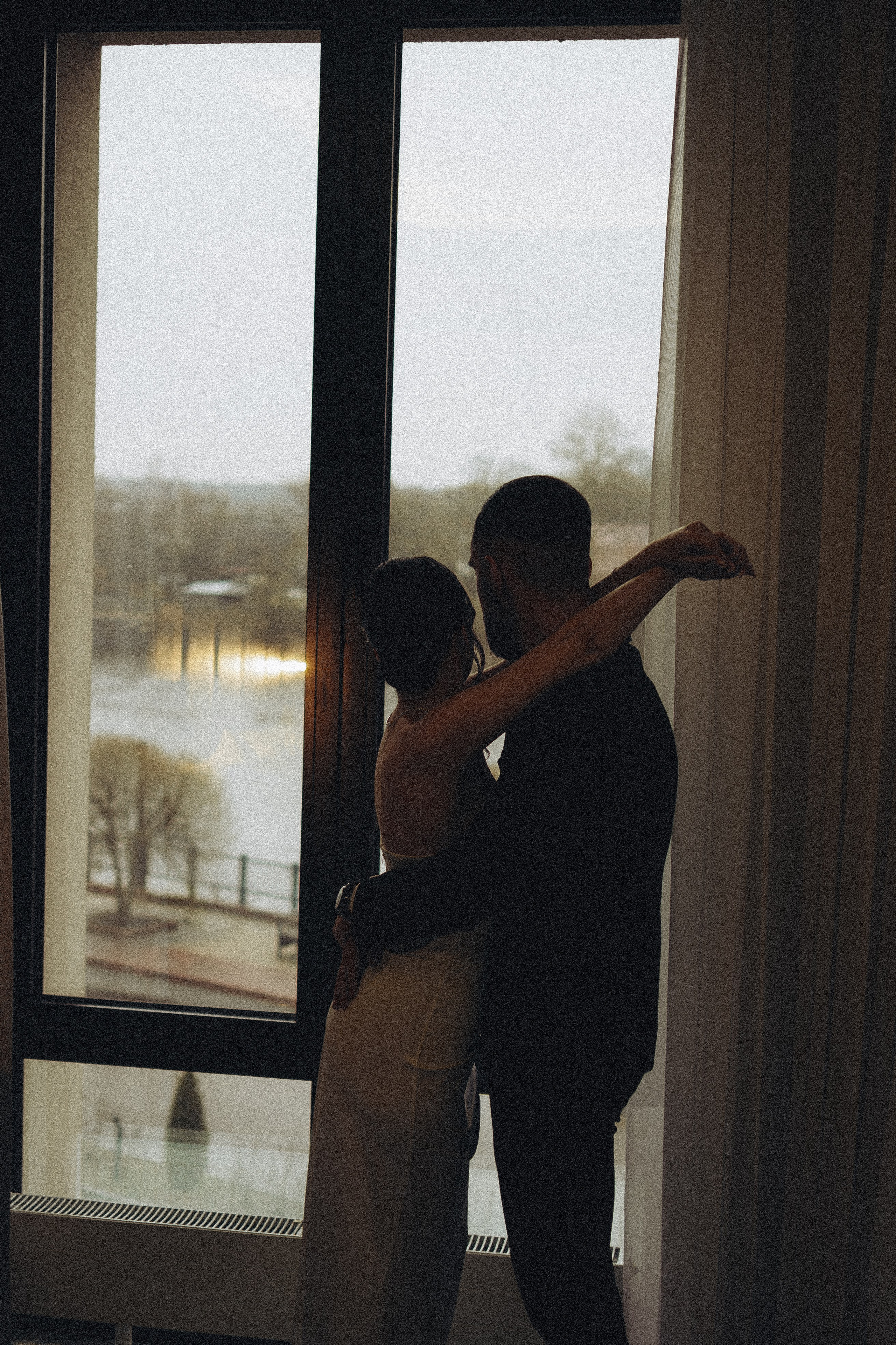 СВАДЕБНАЯ СЬЕМКА СБОРОВ ЖЕНИХА И НЕВЕСТЫ В ОТЕЛЕ И ТАКЖЕ ФОТОСЕССИИЯ В ОТЕЛЕЕ МЕГАПОЛИС БРЯНСК. Профессиональный фотограф, Санкт-Петербург — Виктория Богомолова