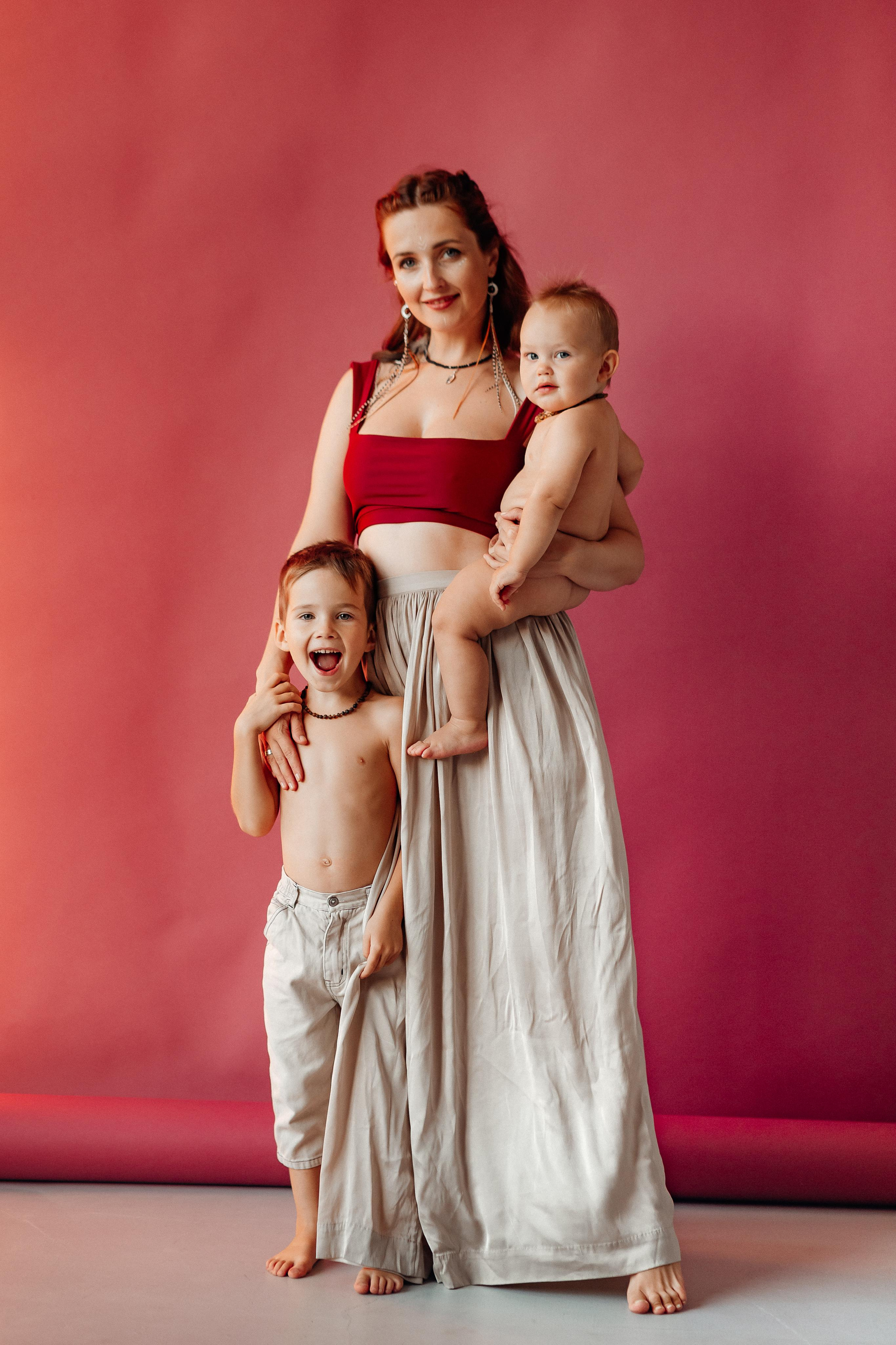 Мама Аня и дети, фотостудия Воздух, октябрь 21