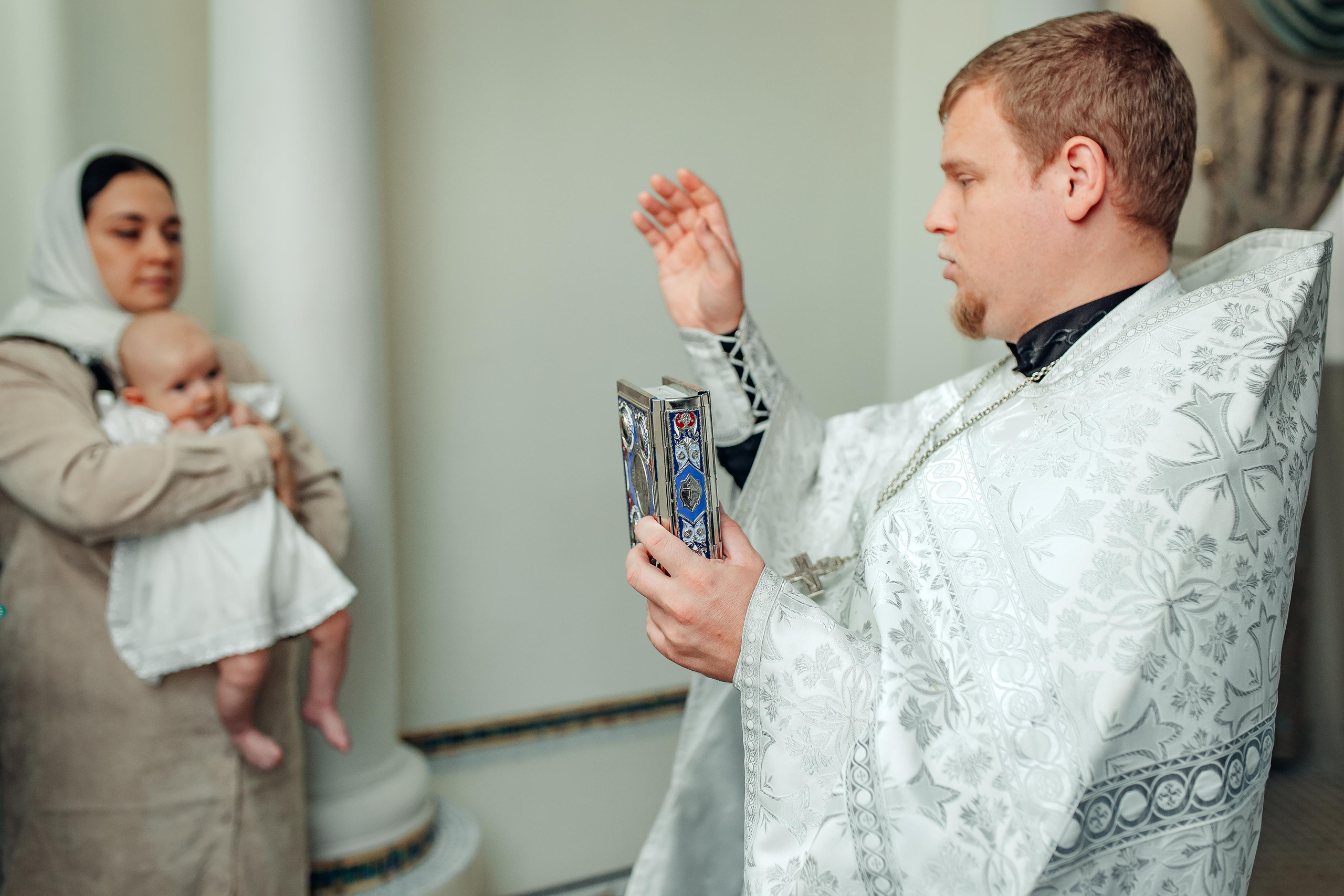 Крещение Киры, храм Святой Живоначальной Троицы, Минск, сентябрь 2021