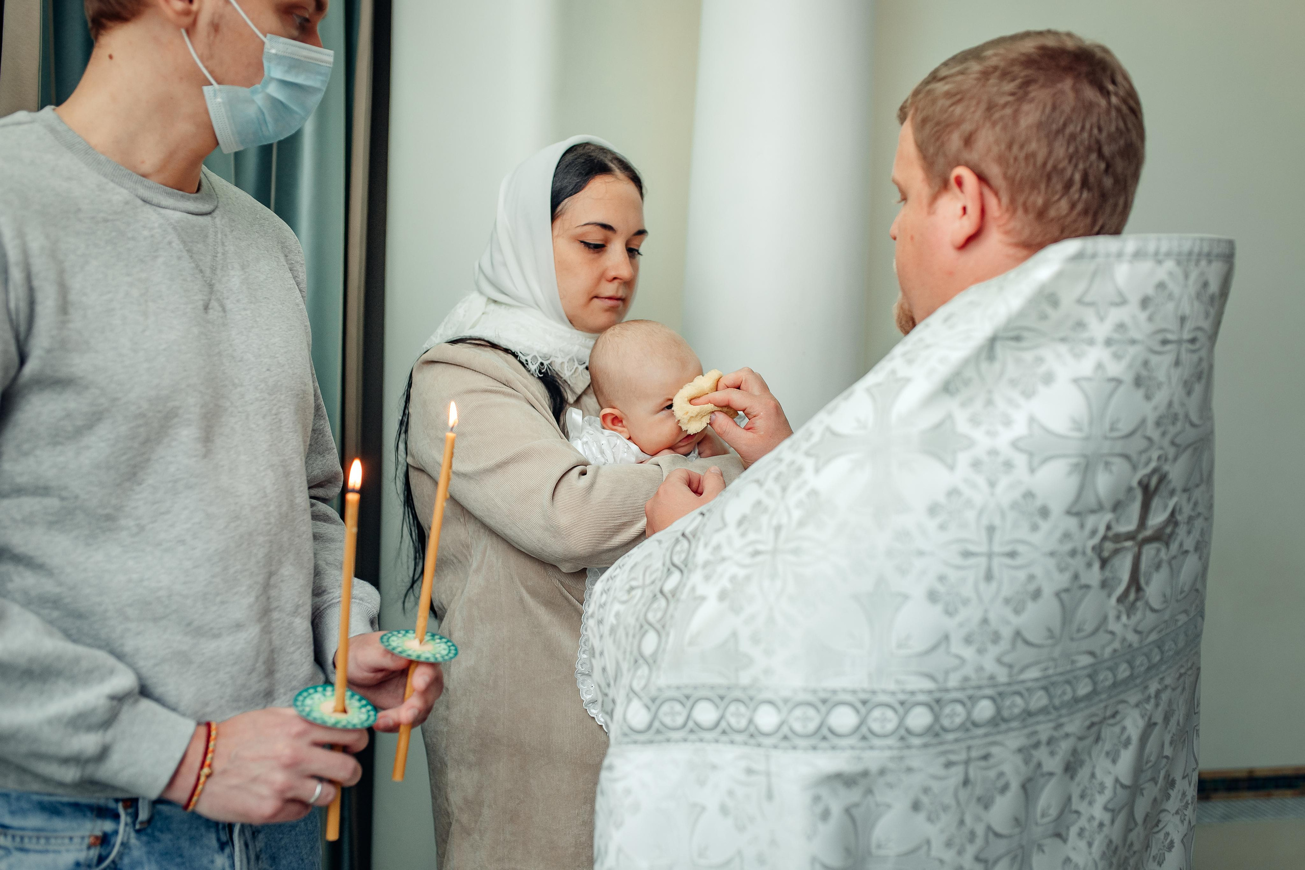 Крещение Киры, храм Святой Живоначальной Троицы, Минск, сентябрь 2021