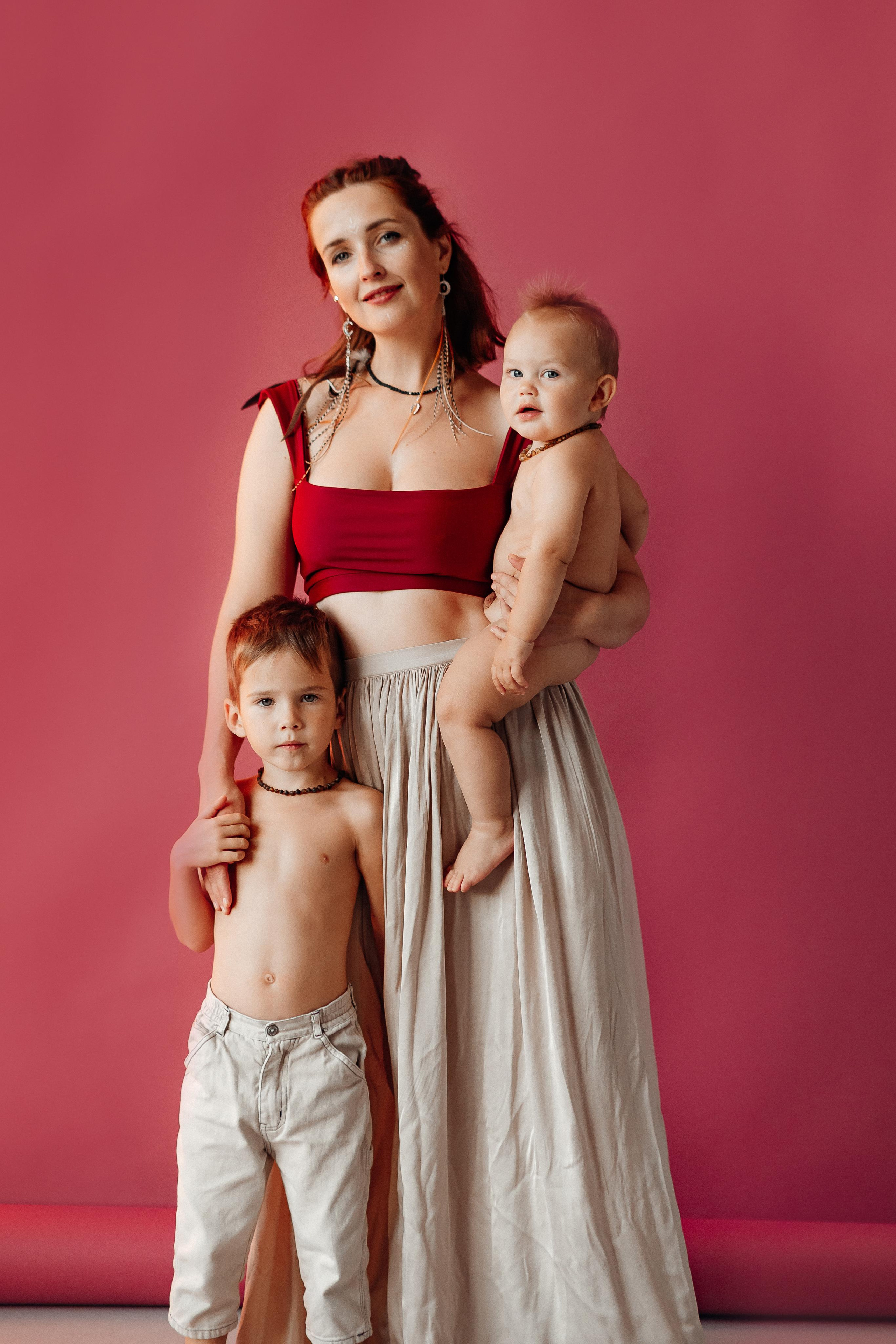 Мама Аня и дети, фотостудия Воздух, октябрь 21