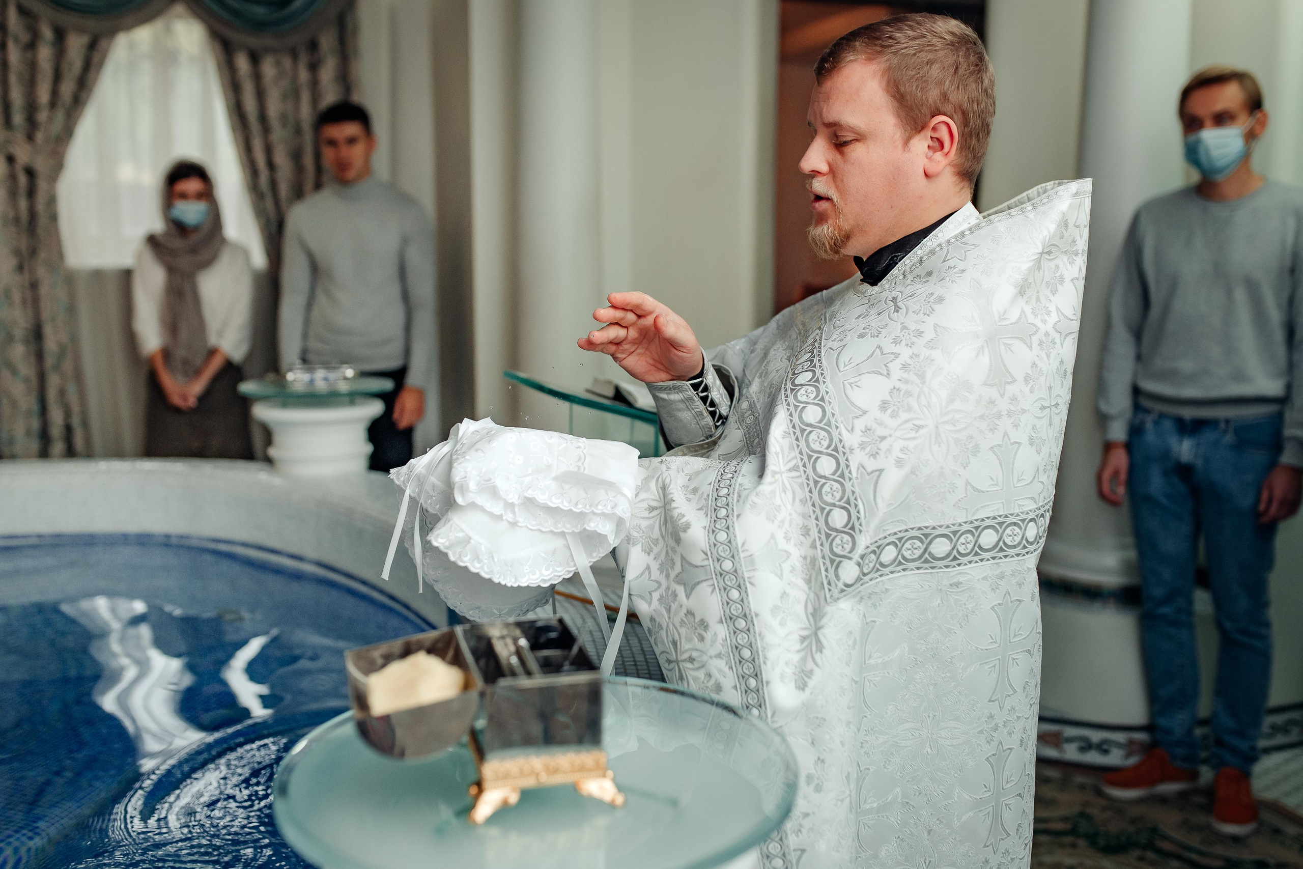 Крещение Киры, храм Святой Живоначальной Троицы, Минск, сентябрь 2021