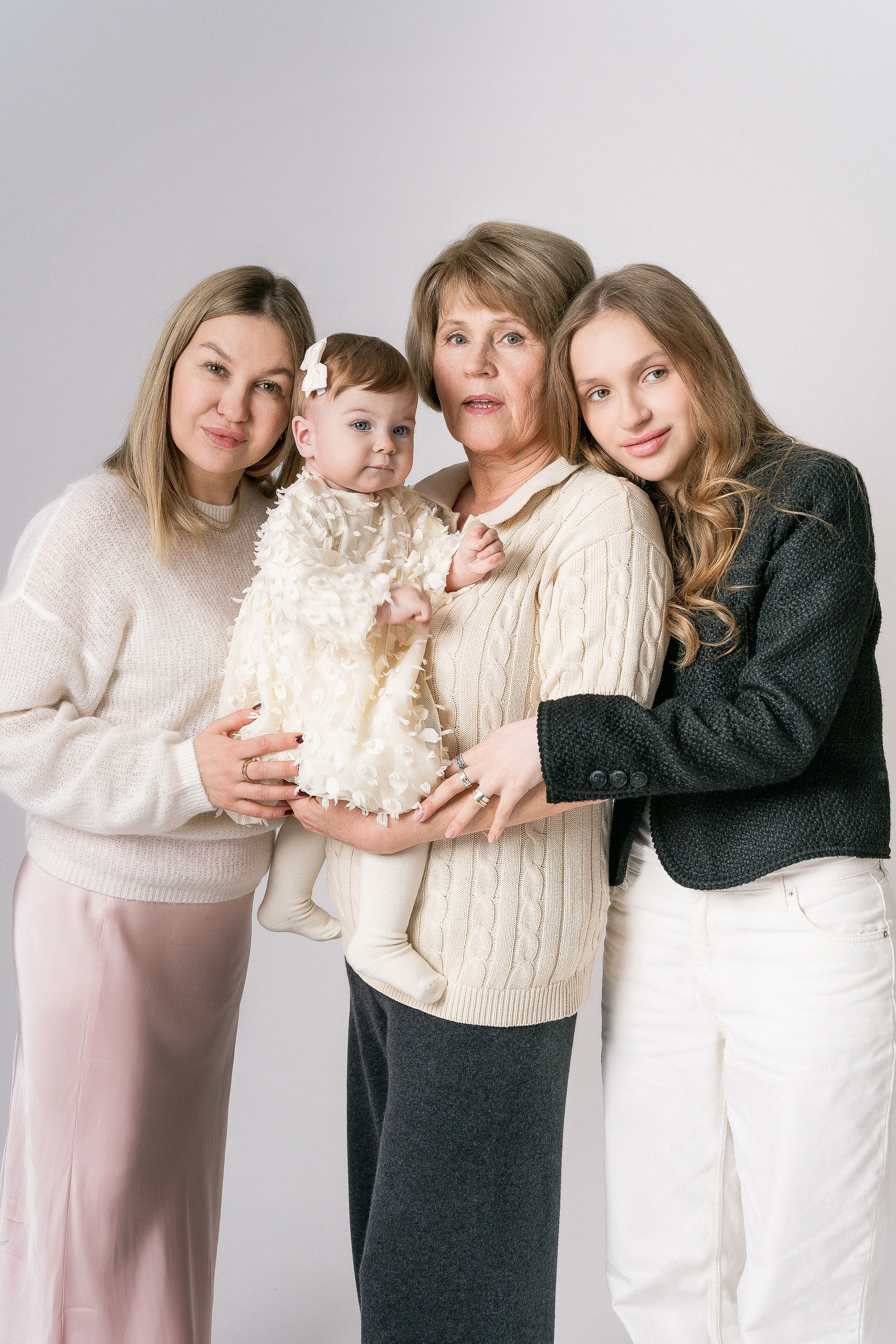 Годик Сашеньке