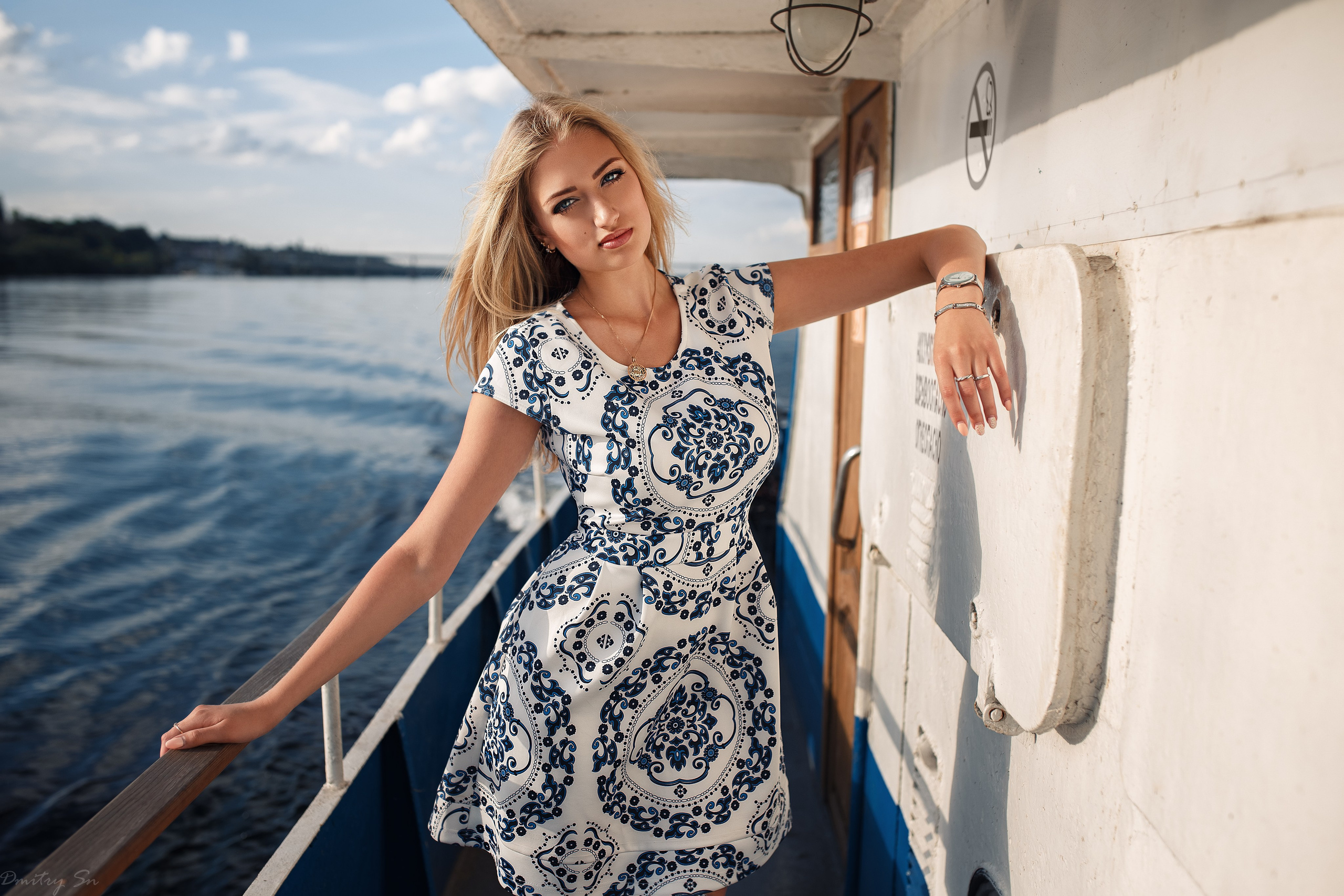 Фотопрогулка на катере с Елизаветой в формате для «себя»