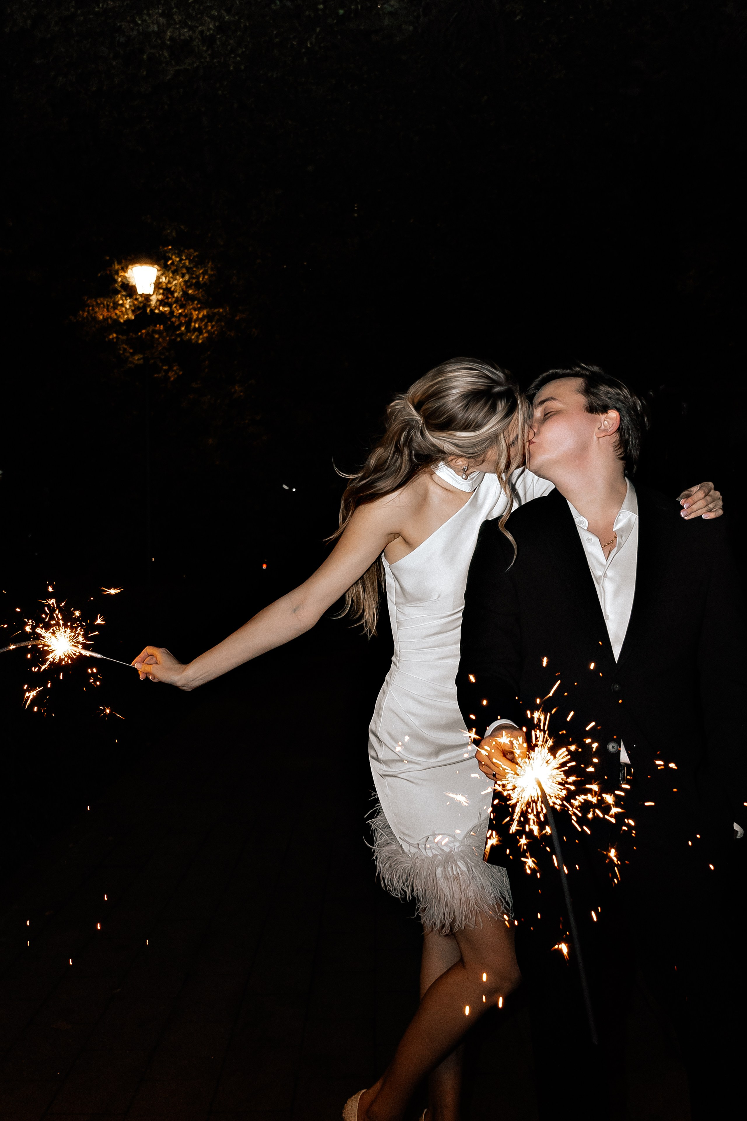 Свадьба «Парк Горького» Артём-Юлия. Свадебный/Портретный фотограф снимаю в Москве