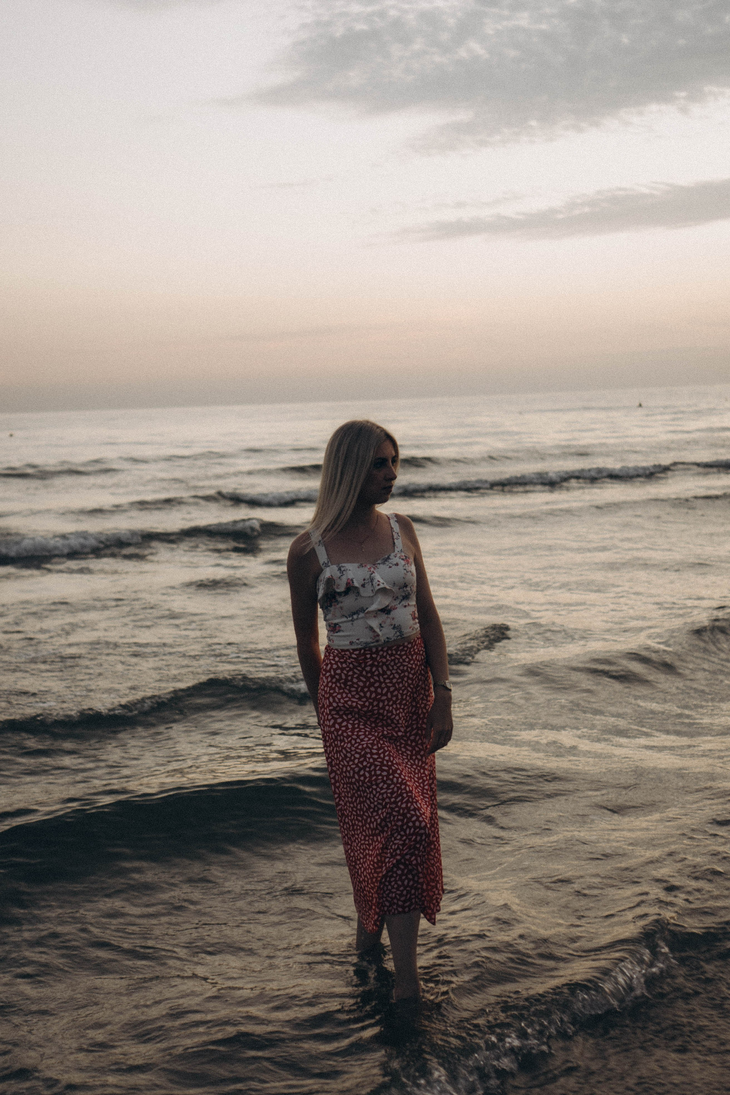 Июльский вечер на берегу черного моря. Профессиональный фотограф, Санкт-Петербург — Виктория Богомолова