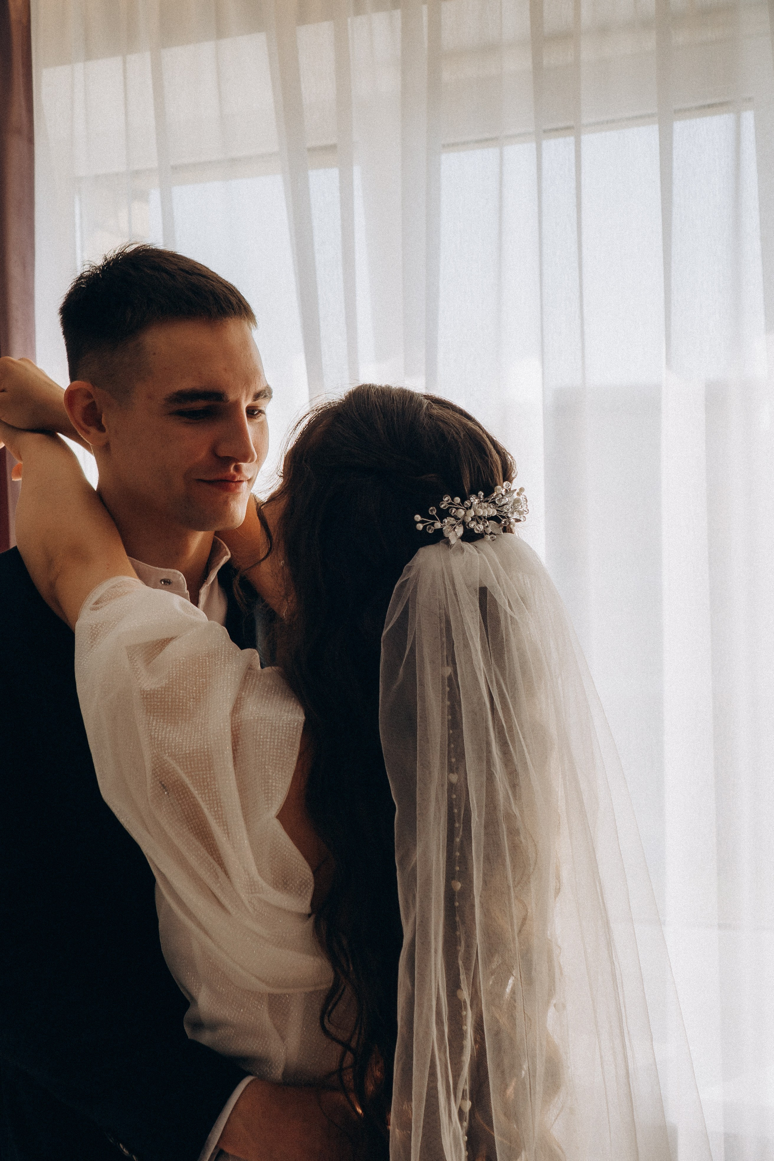 СВАДЕБНАЯ СЬЕМК В ПАРКЕ 300-ЛЕТИЯ. Профессиональный фотограф, Санкт-Петербург — Виктория Богомолова