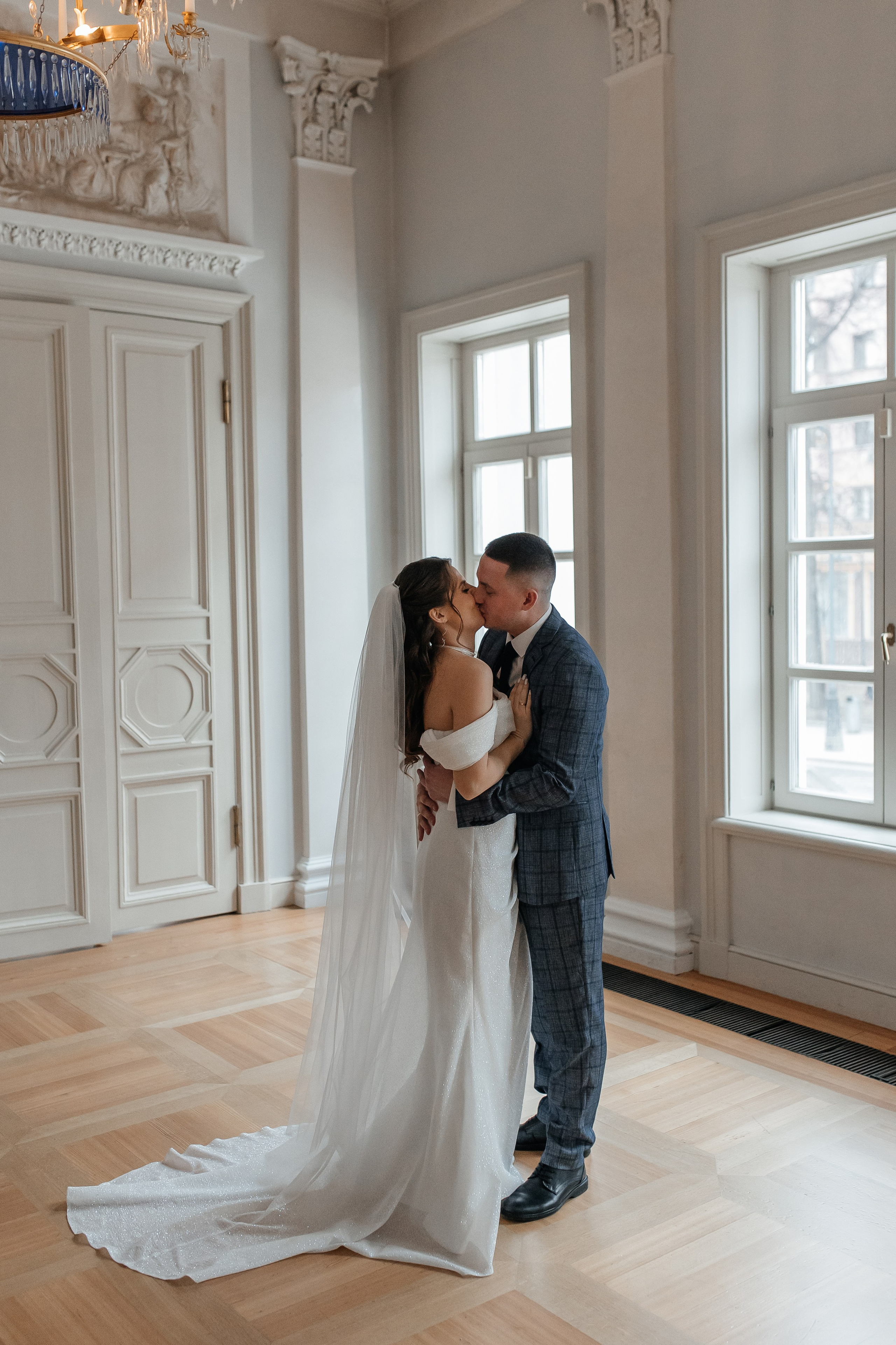 Свадебная фотосессия в усадьбе Муравьёвых-Апостолов