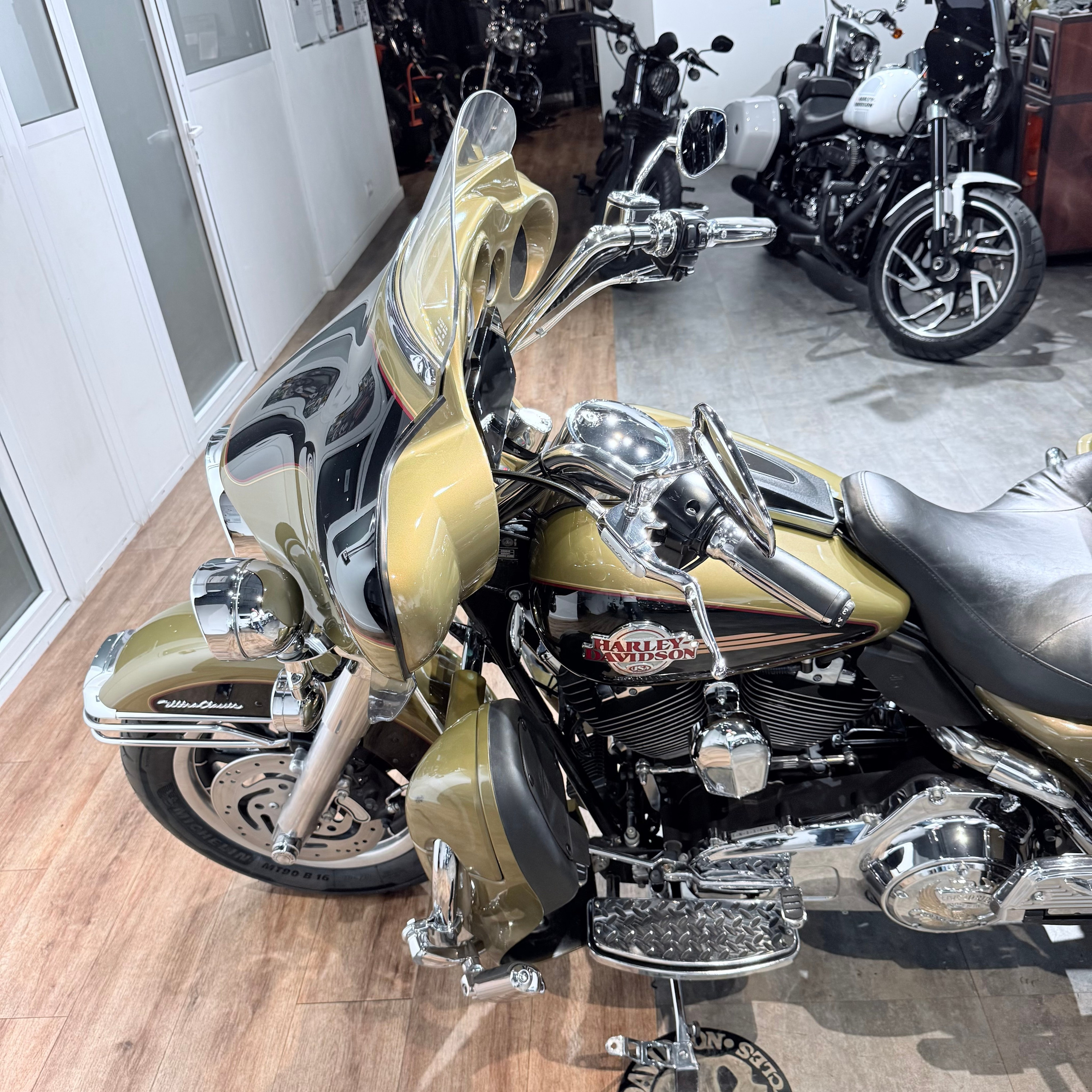 Мотоциклы Harley-Davidson 2007 Electra Glidе Ultrа Gоld Olive (Touring) — купить мотоцикл. Hello Davidson, Москва. Только хорошие мотоциклы…