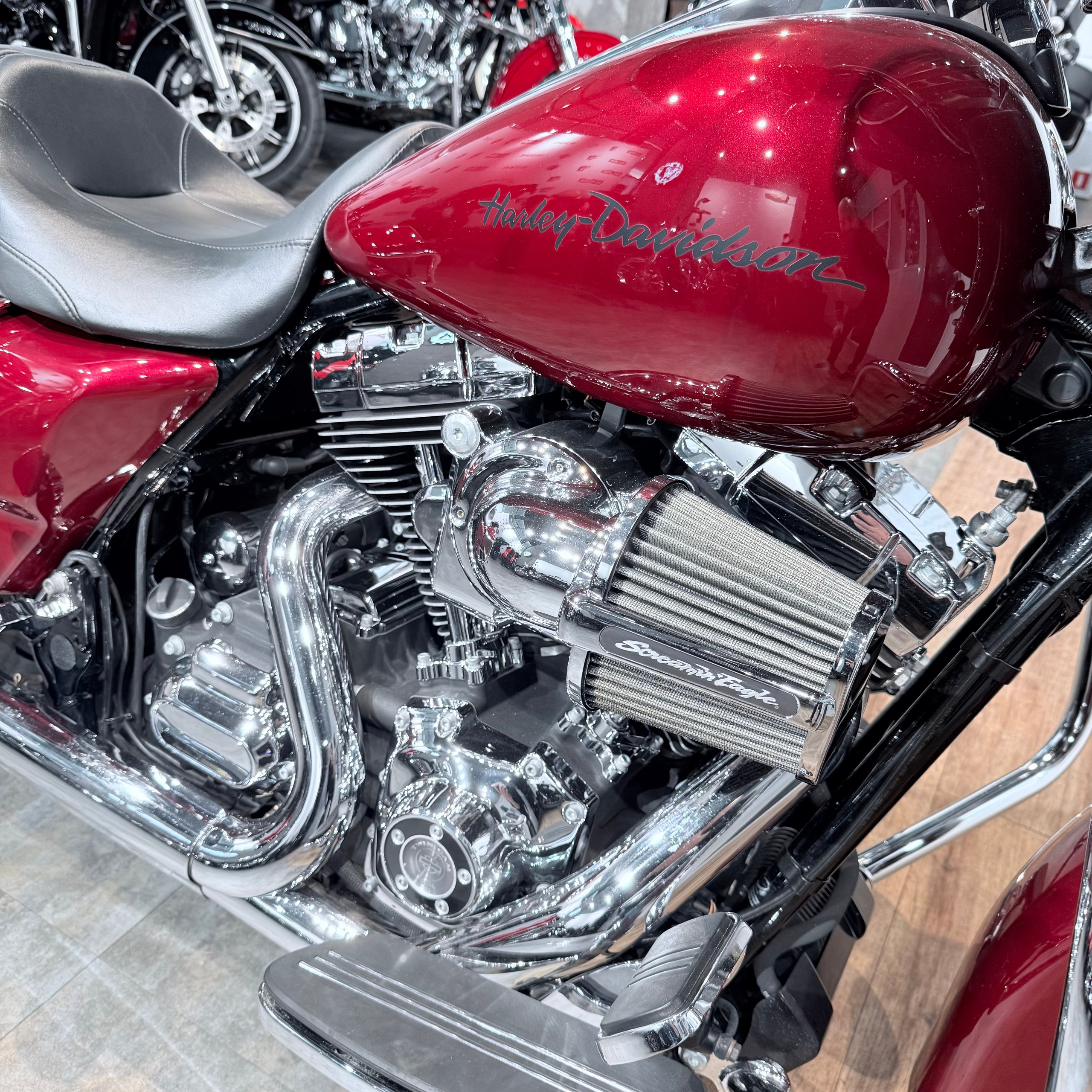2013 Strееt Glide 103 ABS Сhеrry Реаrl. Hello Davidson, Москва. Только хорошие мотоциклы…