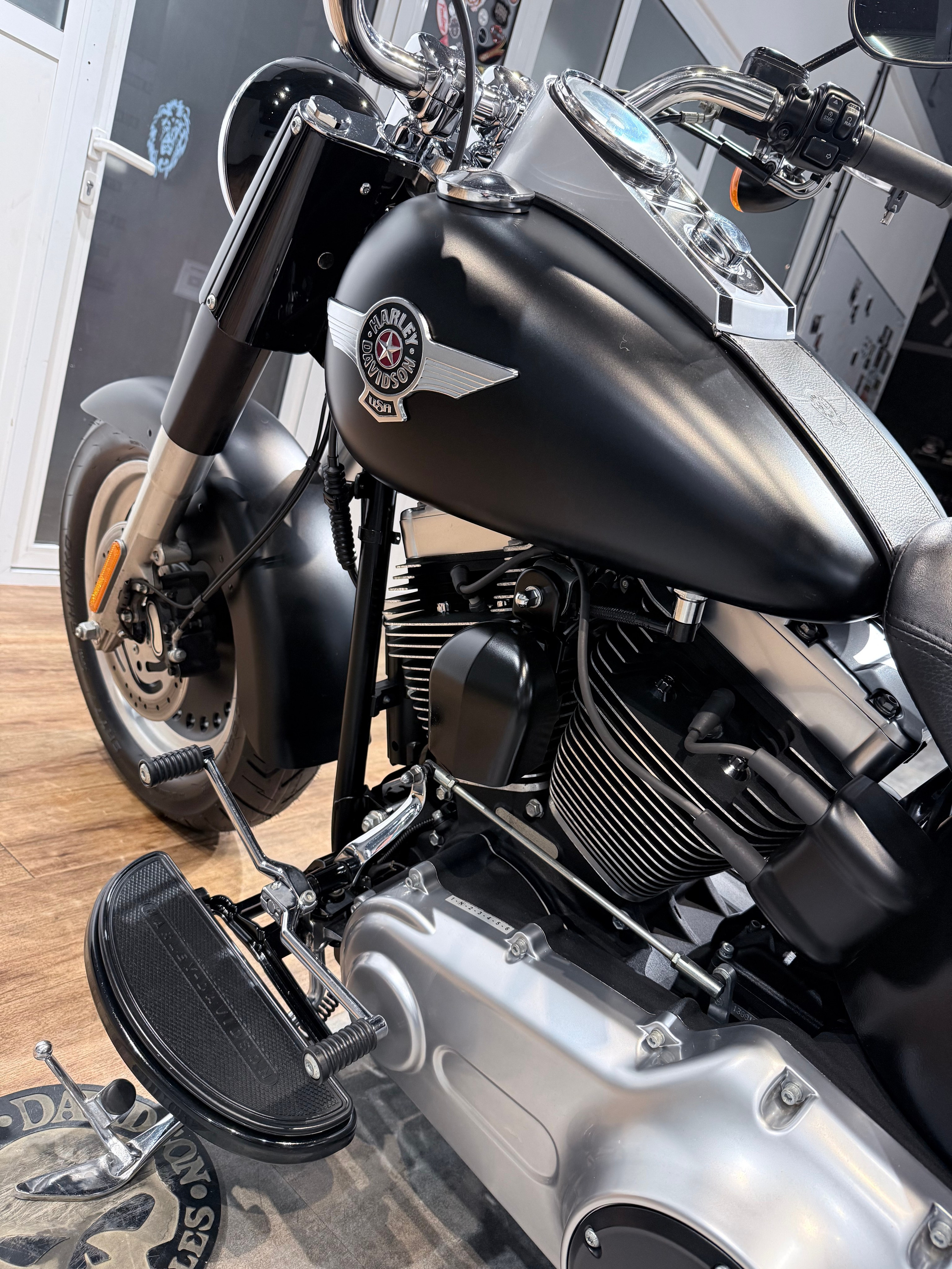 Мотоциклы Harley-Davidson 2013 Softail Black Slim ABS (Семейство Softail, Dyna). Hello Davidson, Москва. Только хорошие мотоциклы…