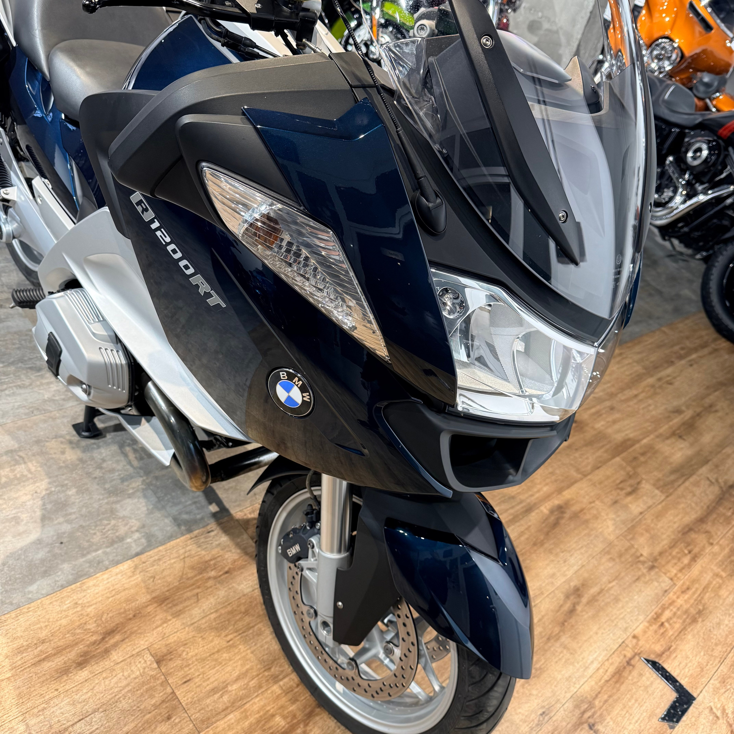 2013 ВMW R1200RТ Navy Blue (VIN WB10*7384). Hello Davidson, Москва. Только хорошие мотоциклы…