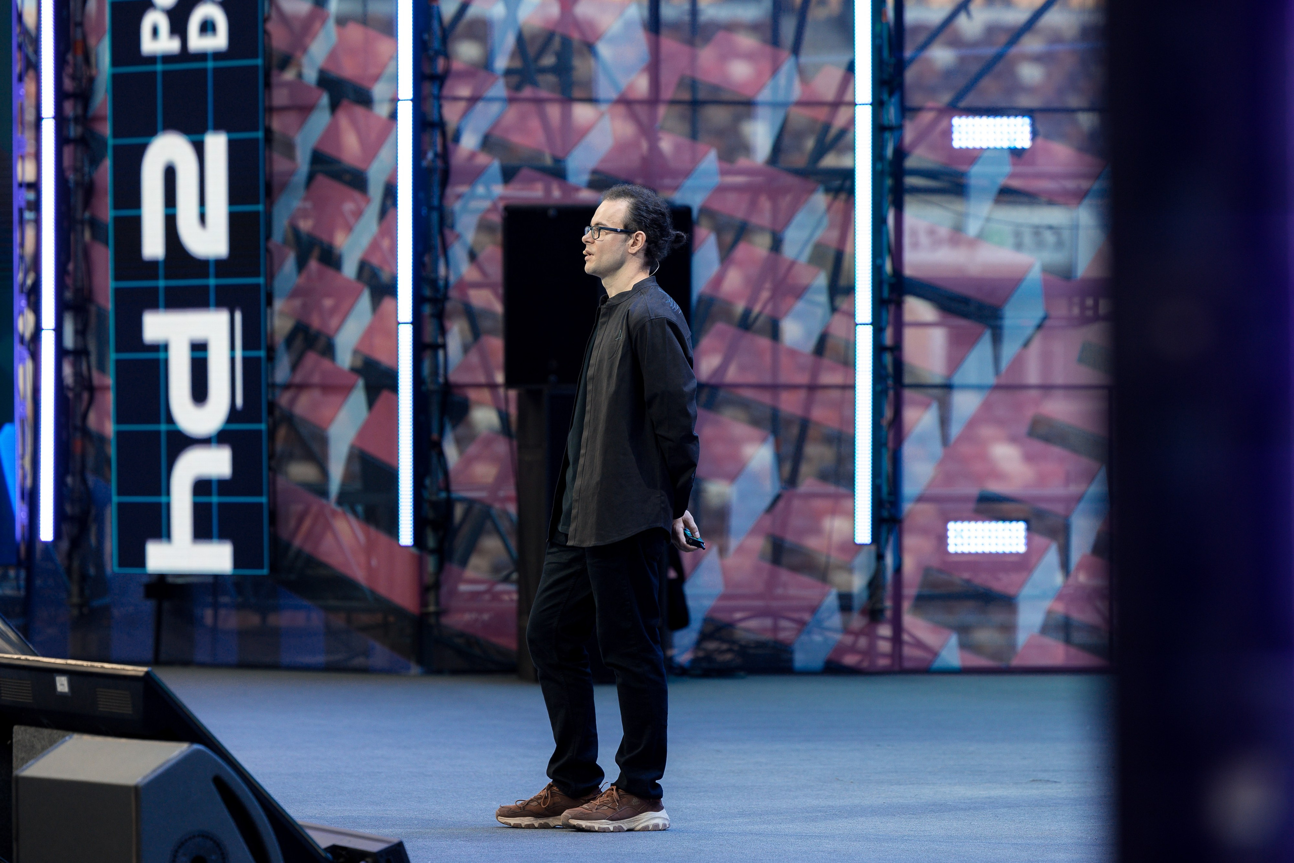 Лужники — Киберфестиваль Positive Hack Days 2. Фотограф Юлия Назарова