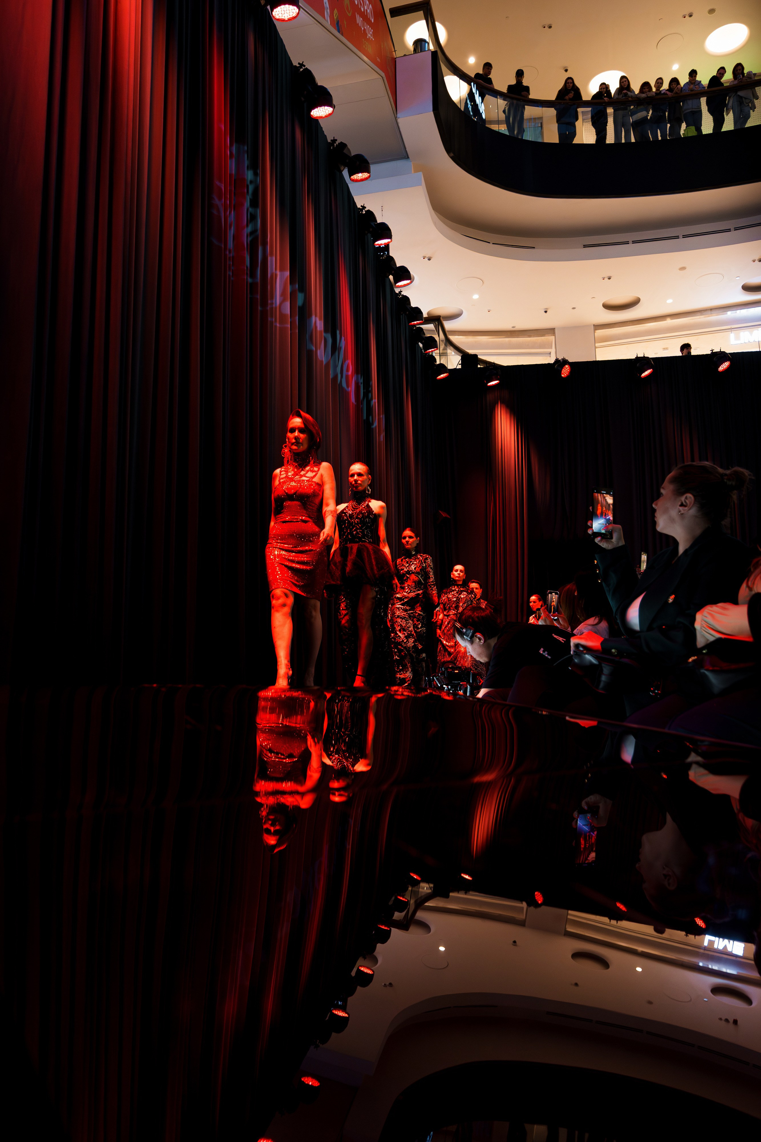 METROPOLIS x SFW 2025. Репортажный фотограф Семён Борисов | Москва