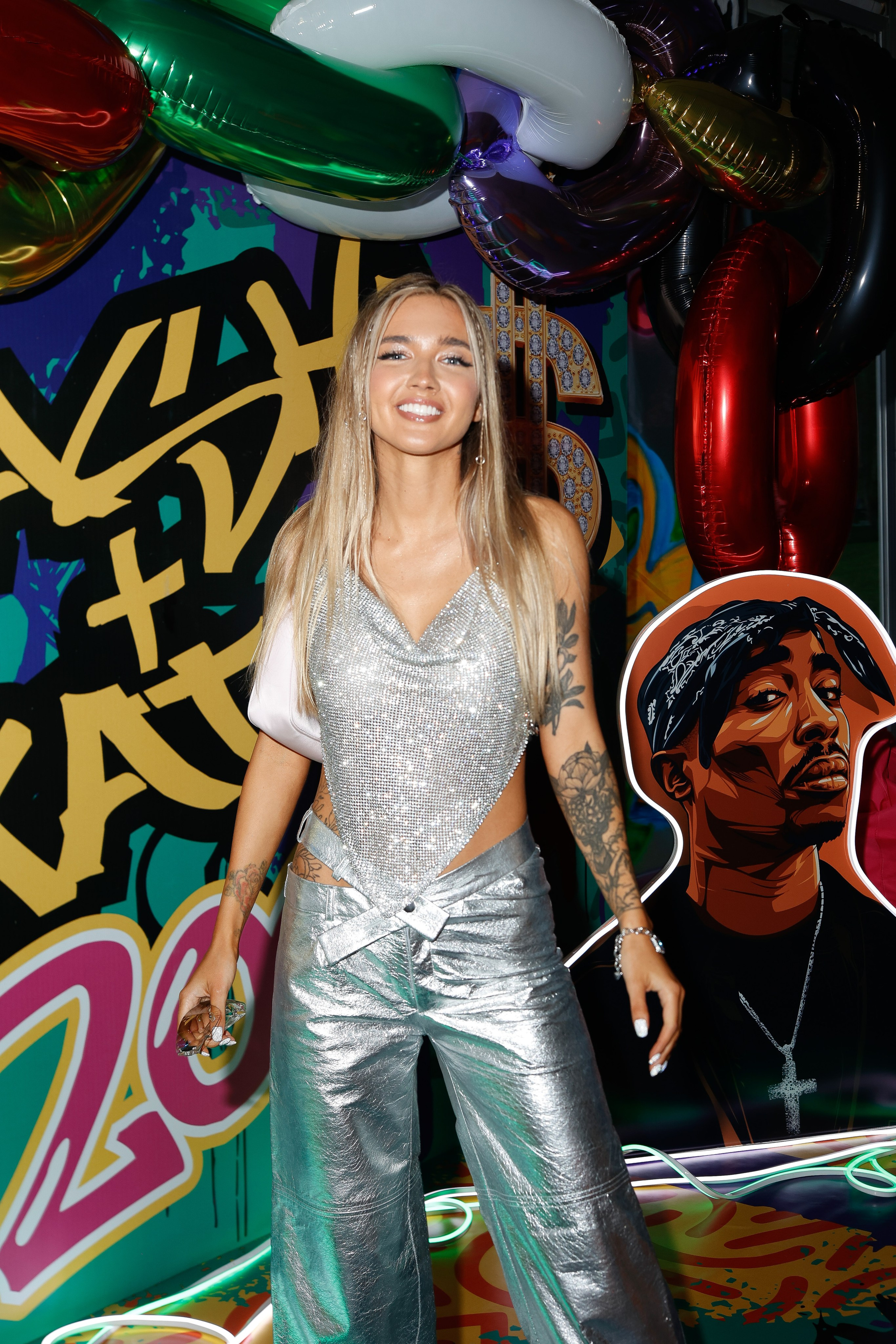 MEZENOVA. Nikolskayasecular