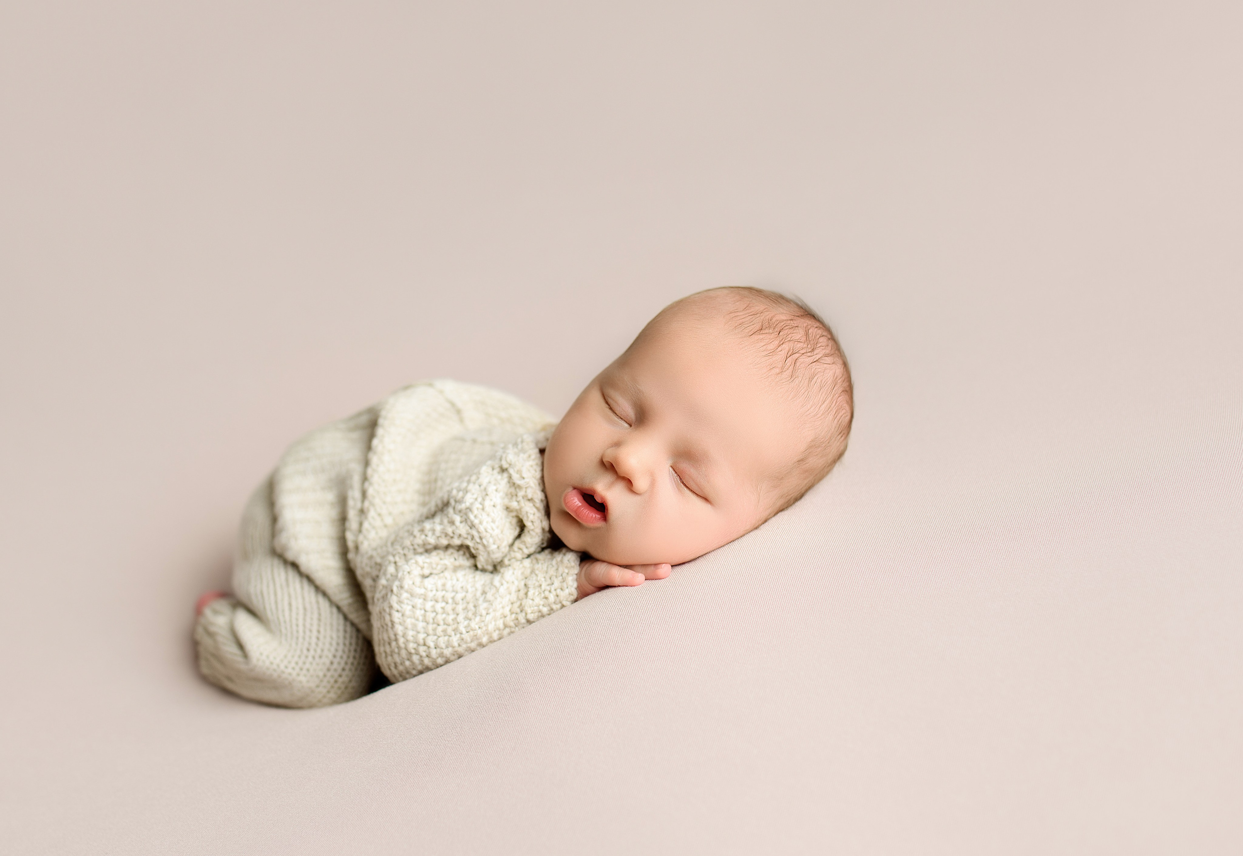 Фотосессия новорожденных в Ярославле. Ньюборн Ярославль. Наталья Михайлова Фотограф новорожденных в Ярославле