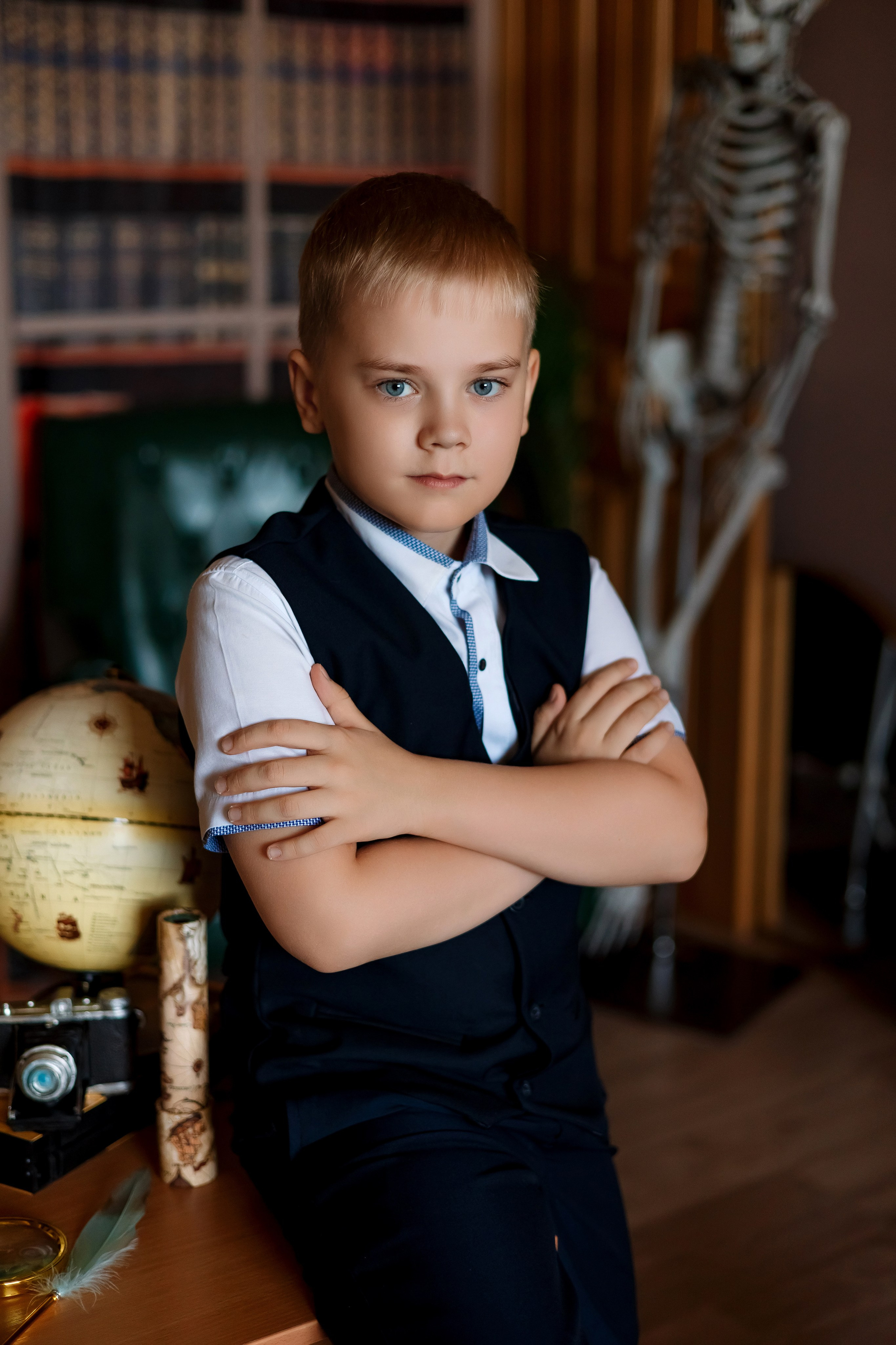 4 класс фотосессия в фотостудии. Фотограф Любовь Корниенко, Примоский край