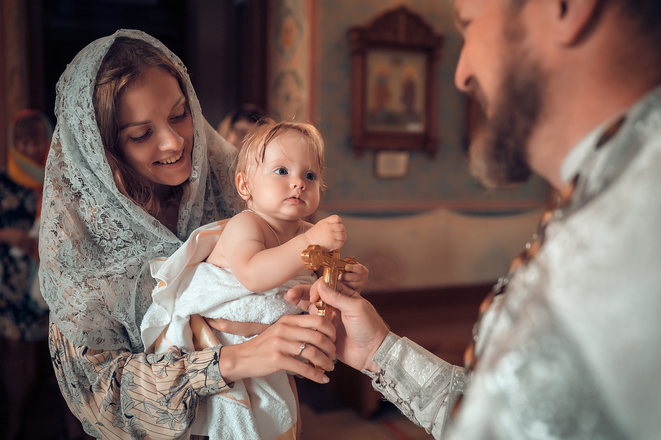 Крещение Софии Храм Иоанна Предтечи. Фотограф на Крещение и Венчание в Красноярске Рамазанова Юлия