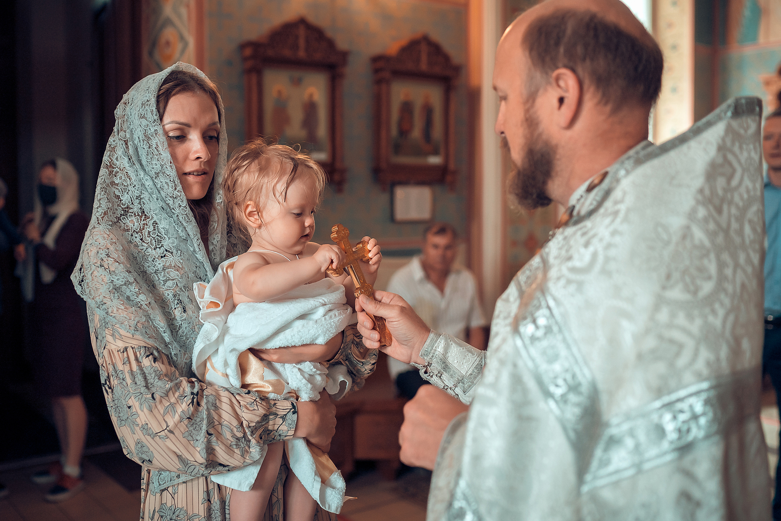 Крещение Софии Храм Иоанна Предтечи. Фотограф на Крещение и Венчание в Красноярске Рамазанова Юлия