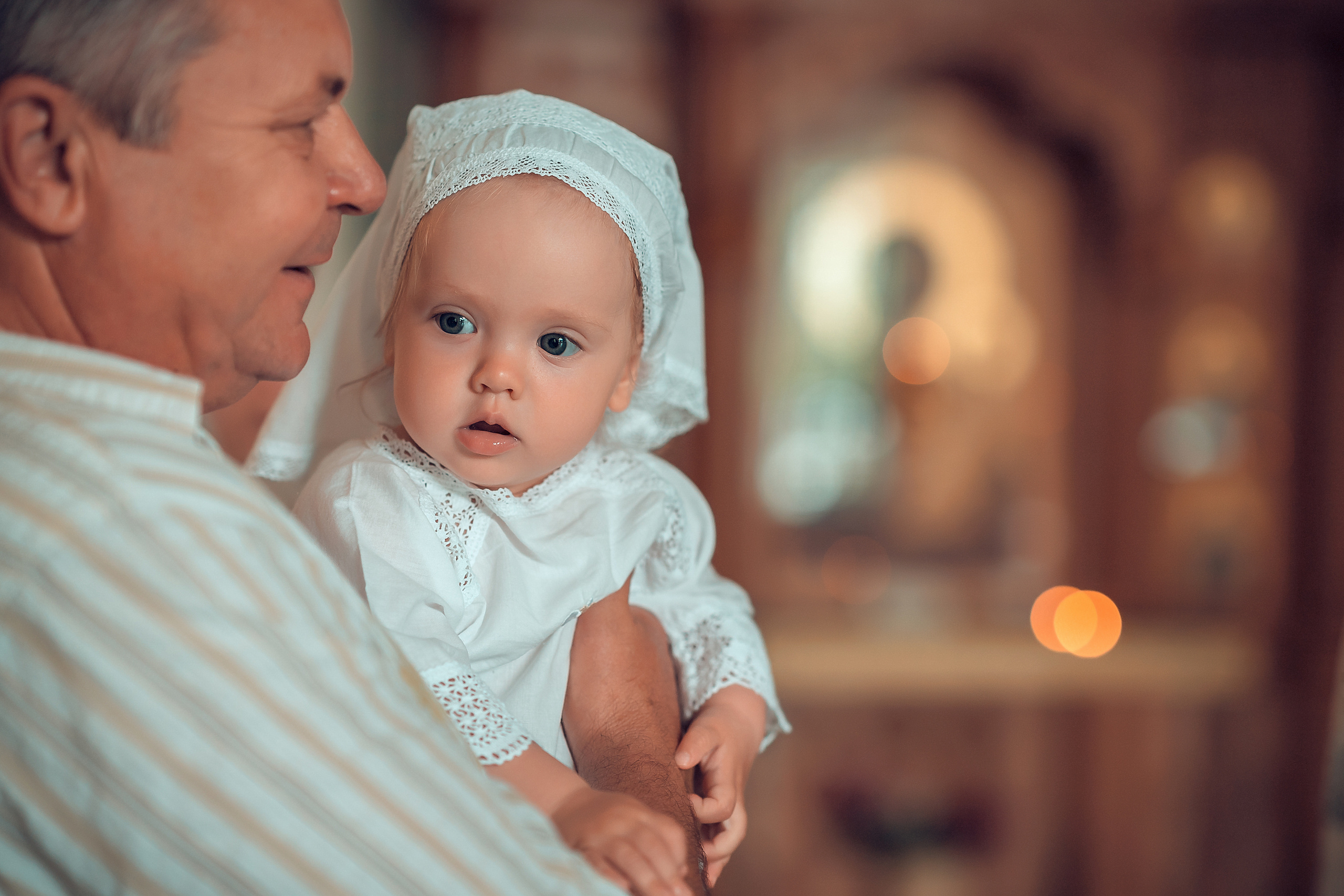 Крещение Софии Храм Иоанна Предтечи. Фотограф на Крещение и Венчание в Красноярске Рамазанова Юлия