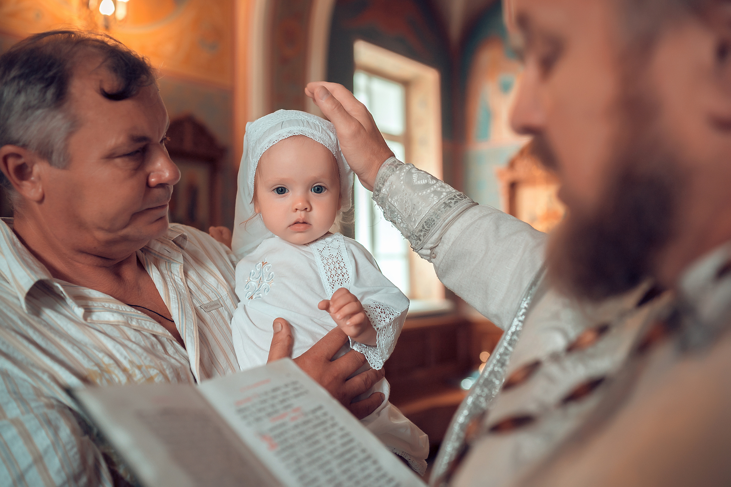 Крещение Софии Храм Иоанна Предтечи. Фотограф на Крещение и Венчание в Красноярске Рамазанова Юлия