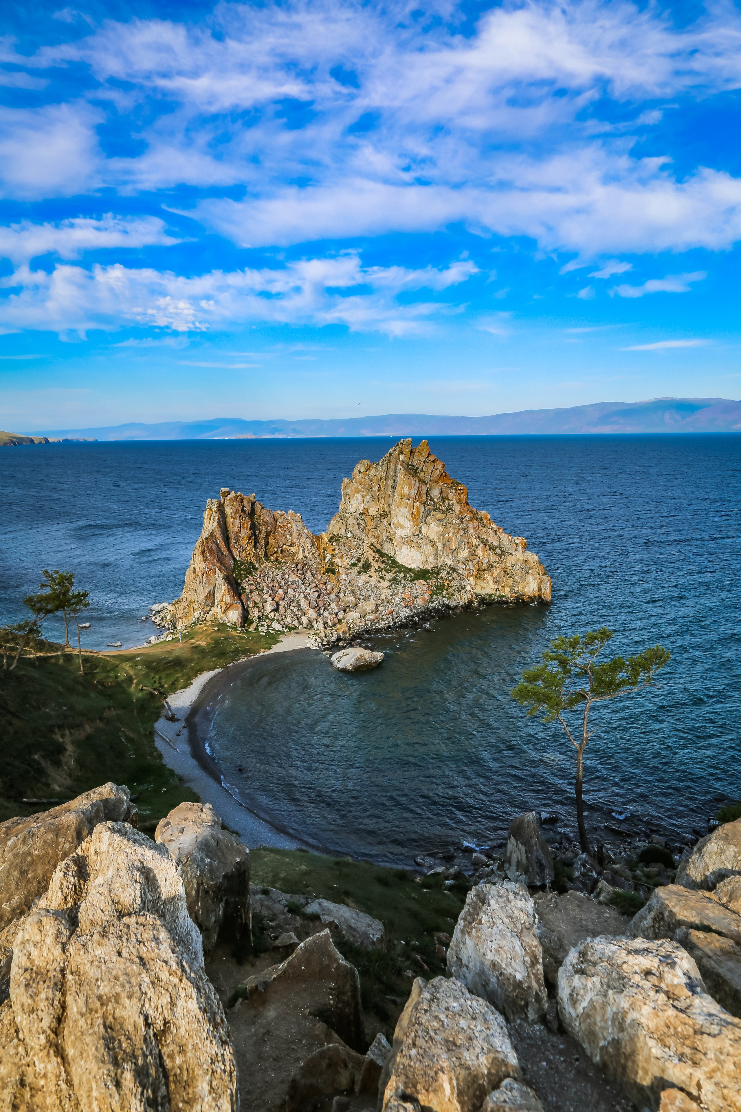 Байкал летний: легенды и святыни. Дарья Письменюк / Darya Leitstern — фотограф, музыкант, журналист, путешественник