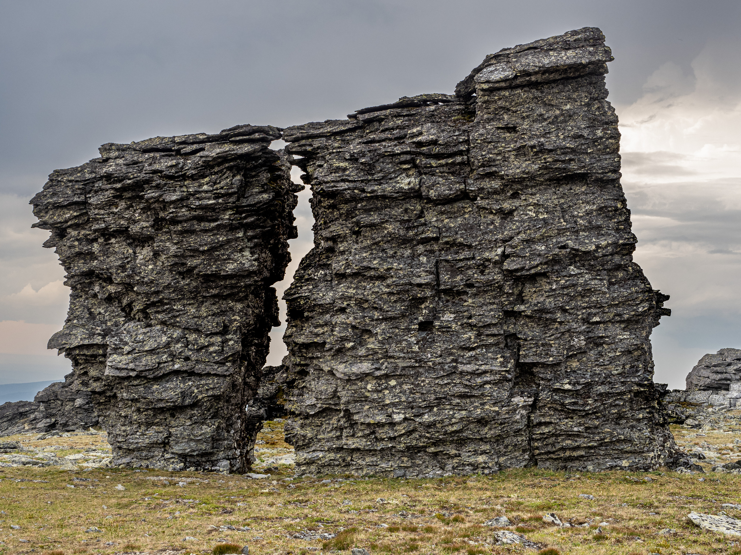 Перевал Дятлова, Ворота Отортена. Творческие сьемки