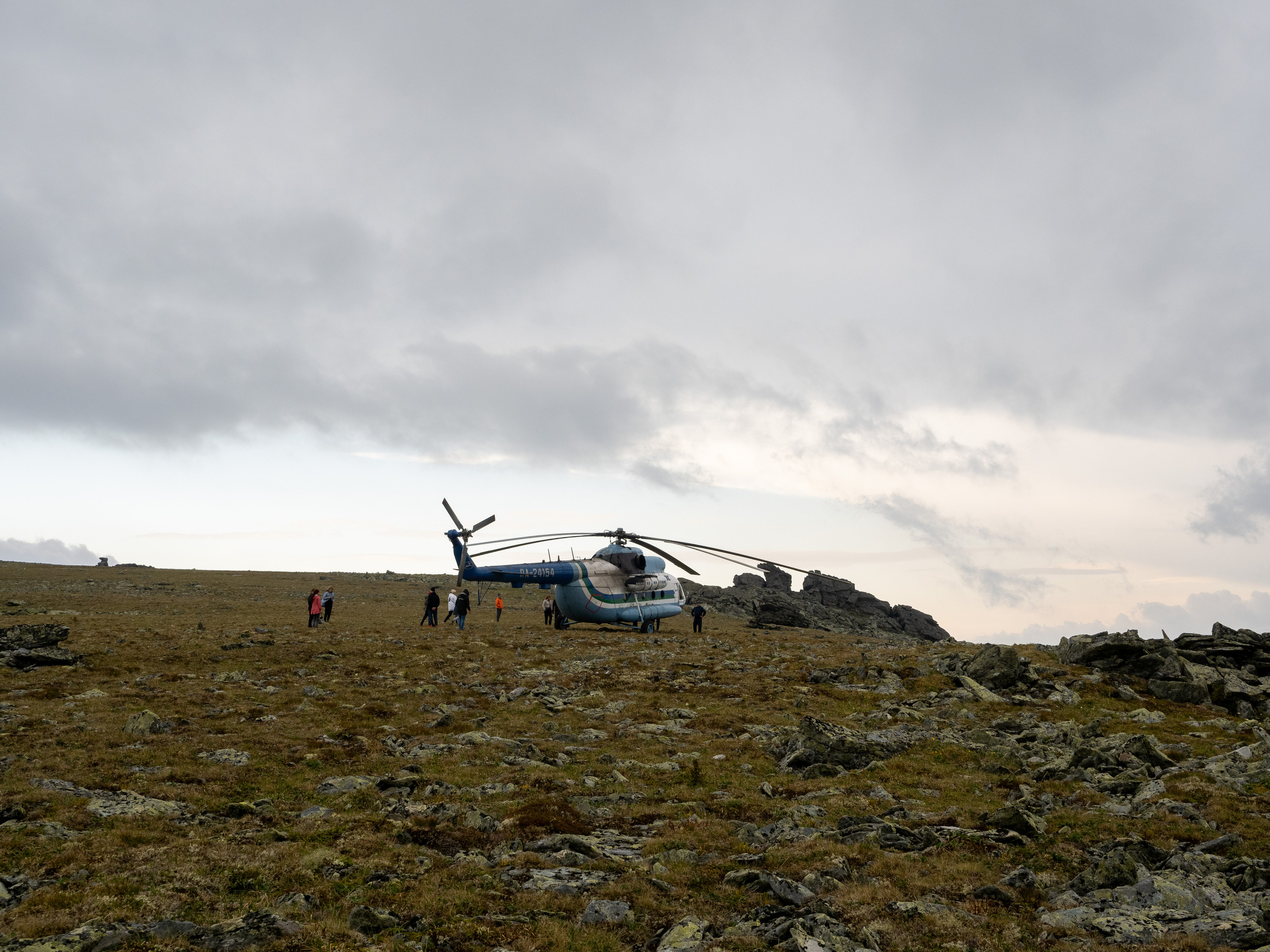 Перевал Дятлова, Ворота Отортена. Творческие сьемки