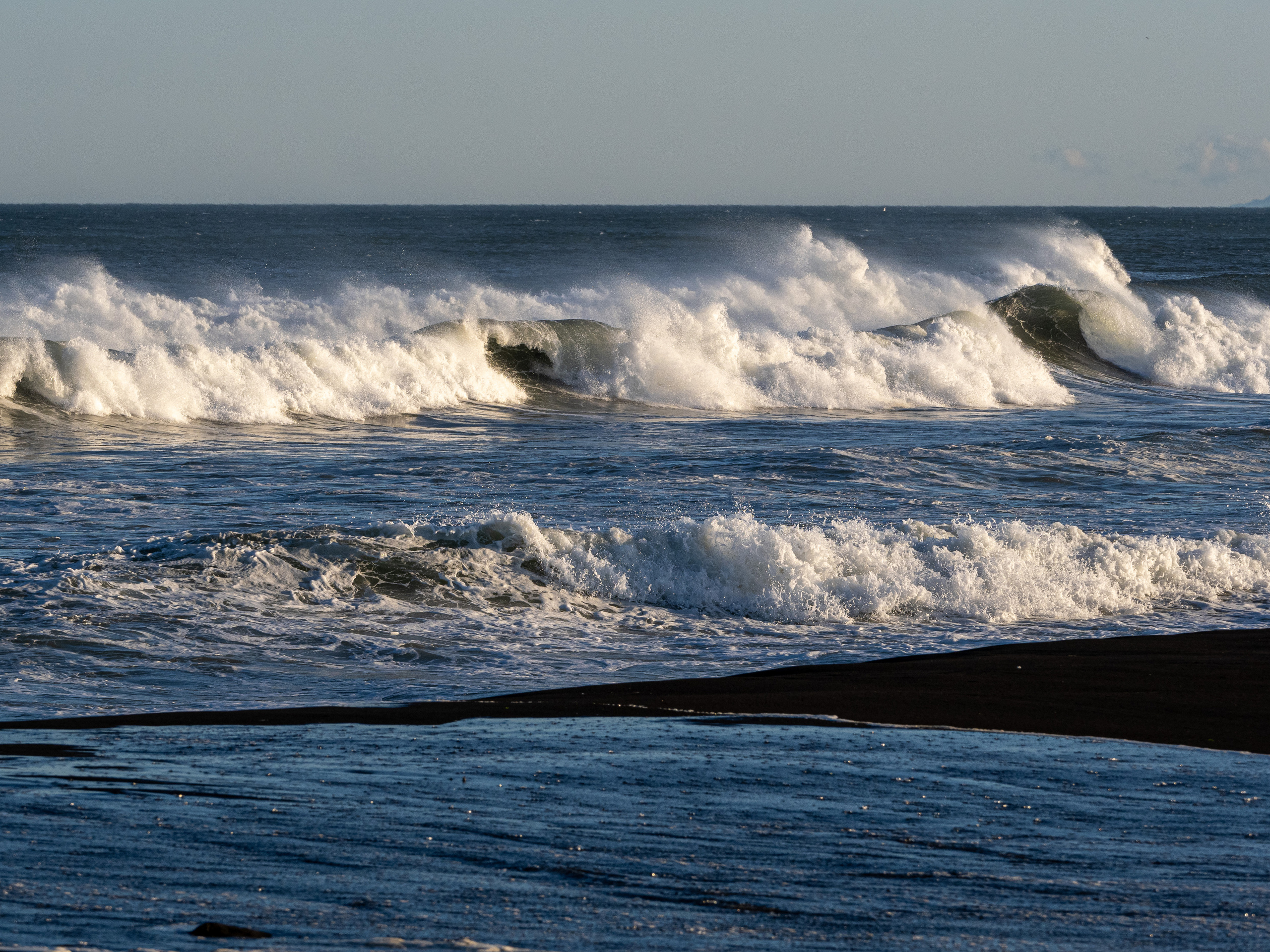 Камчатка на выходные, пляж, вулкан Горелый, рассвет на Авачинской бухте. Творческие сьемки