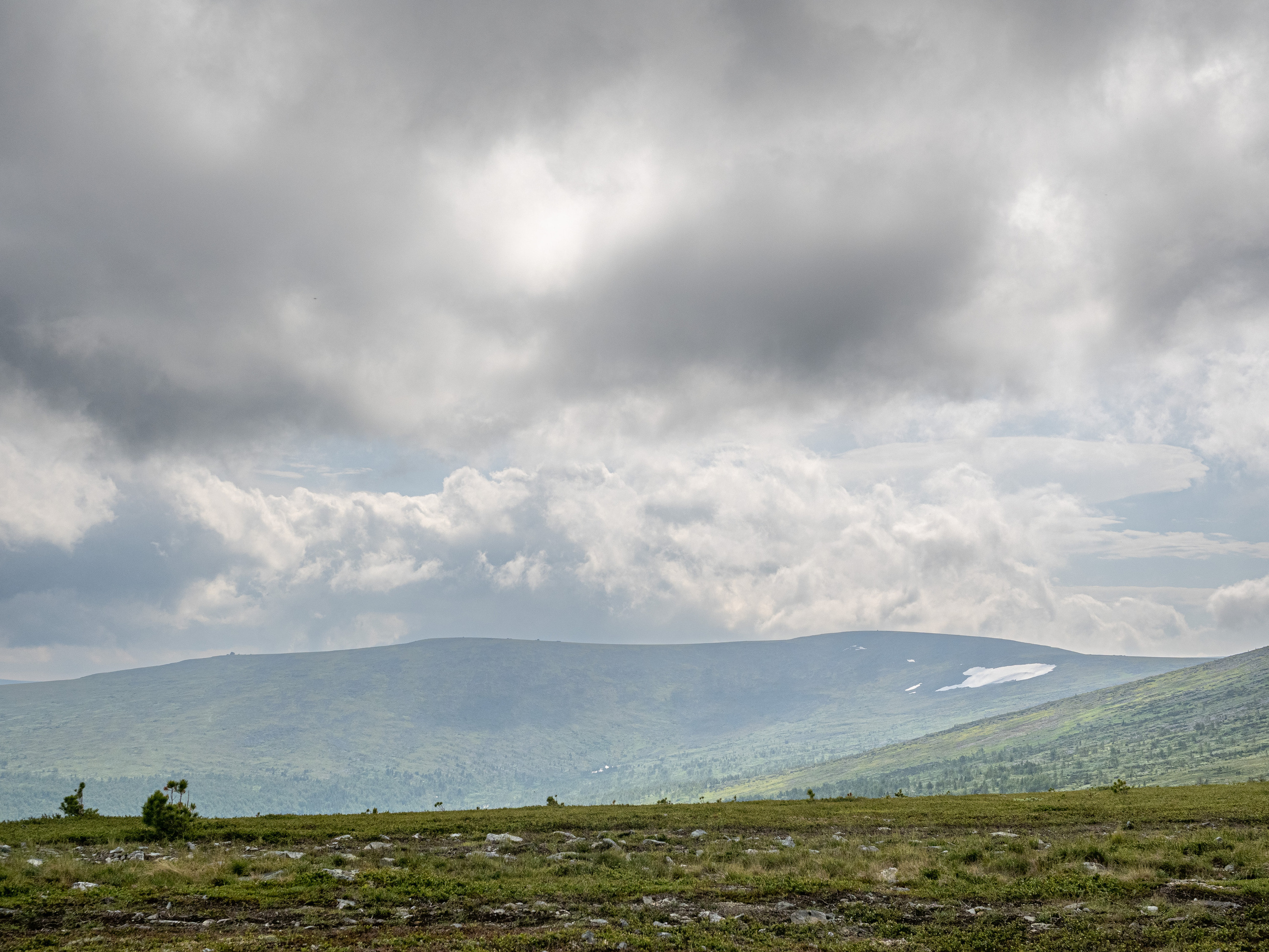 Перевал Дятлова, Ворота Отортена. Творческие сьемки
