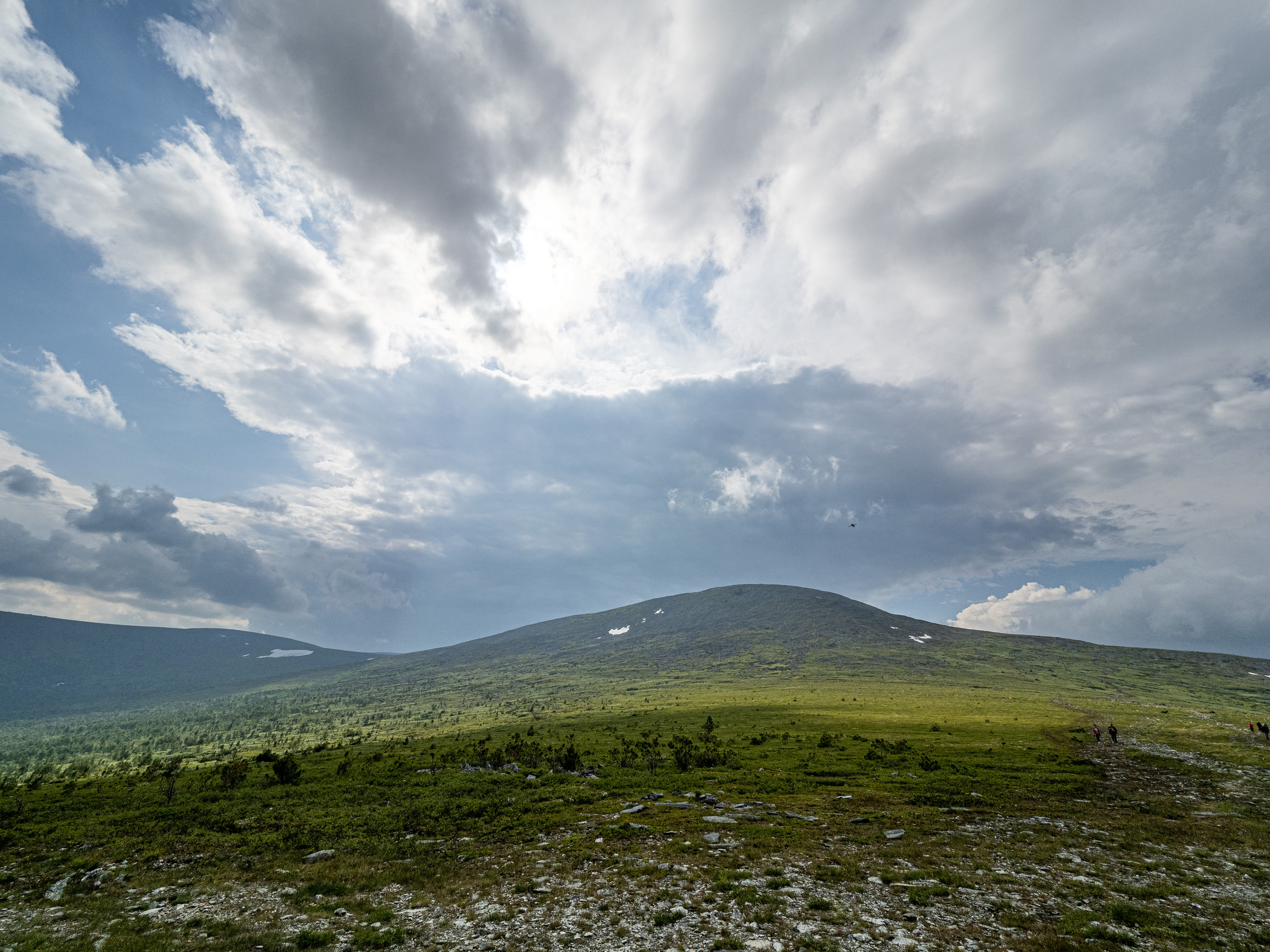 Перевал Дятлова, Ворота Отортена. Творческие сьемки
