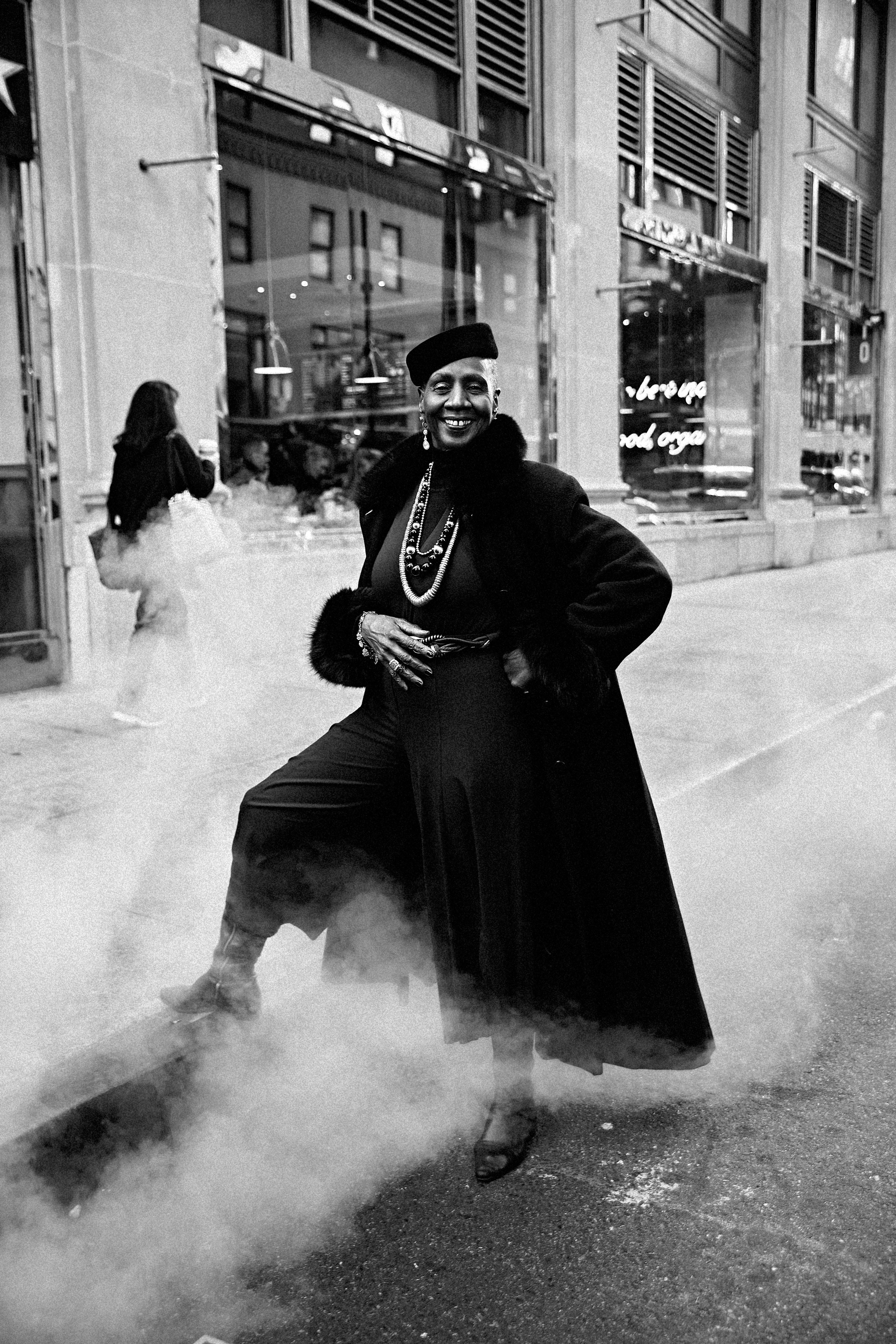 GALLERY. WOMEN OF NEW YORK