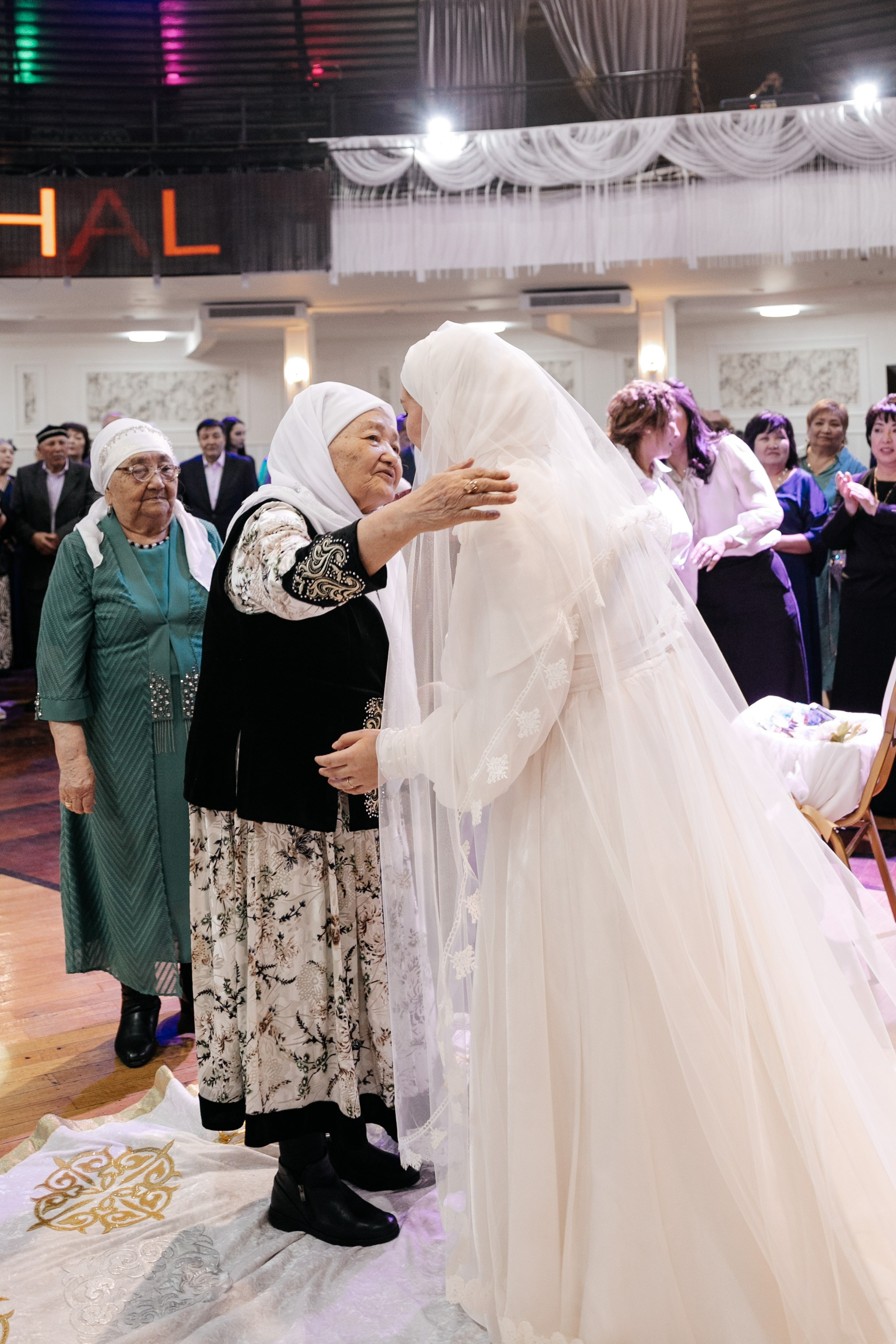 Свадебный банкет Абылайхан и Меруерт. Akkanatart.kz