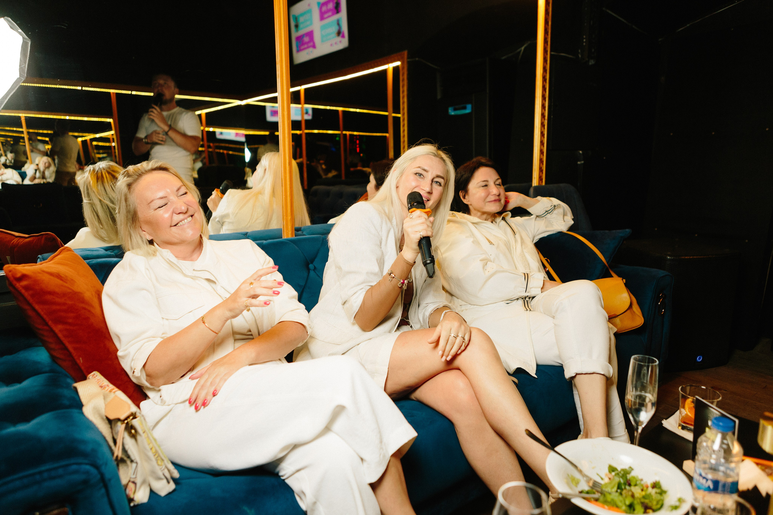 Корпоративы. VICTOR SAPOZHNIKOV