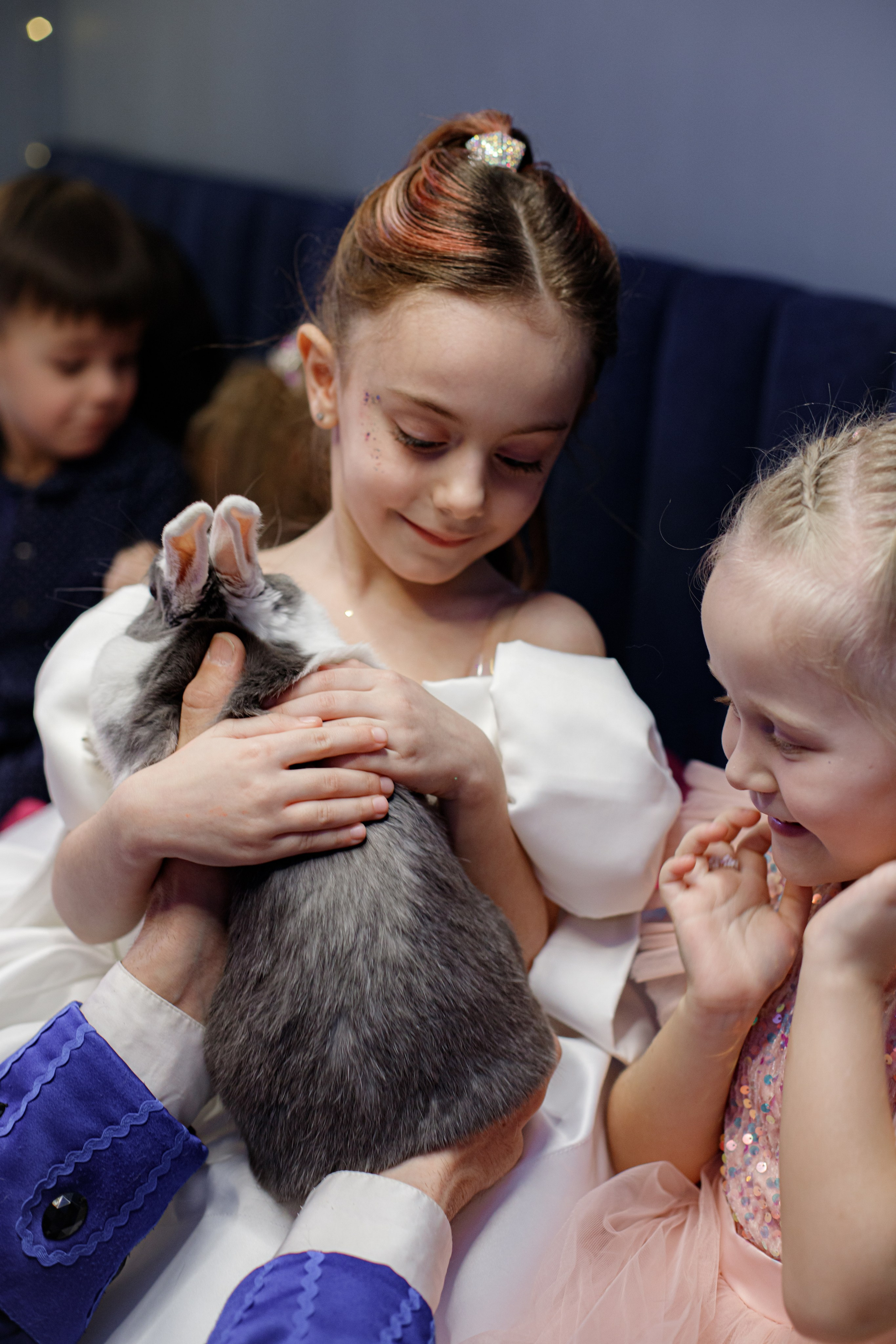 ASIA'S BIRTHDAY PARTY. Photokarish