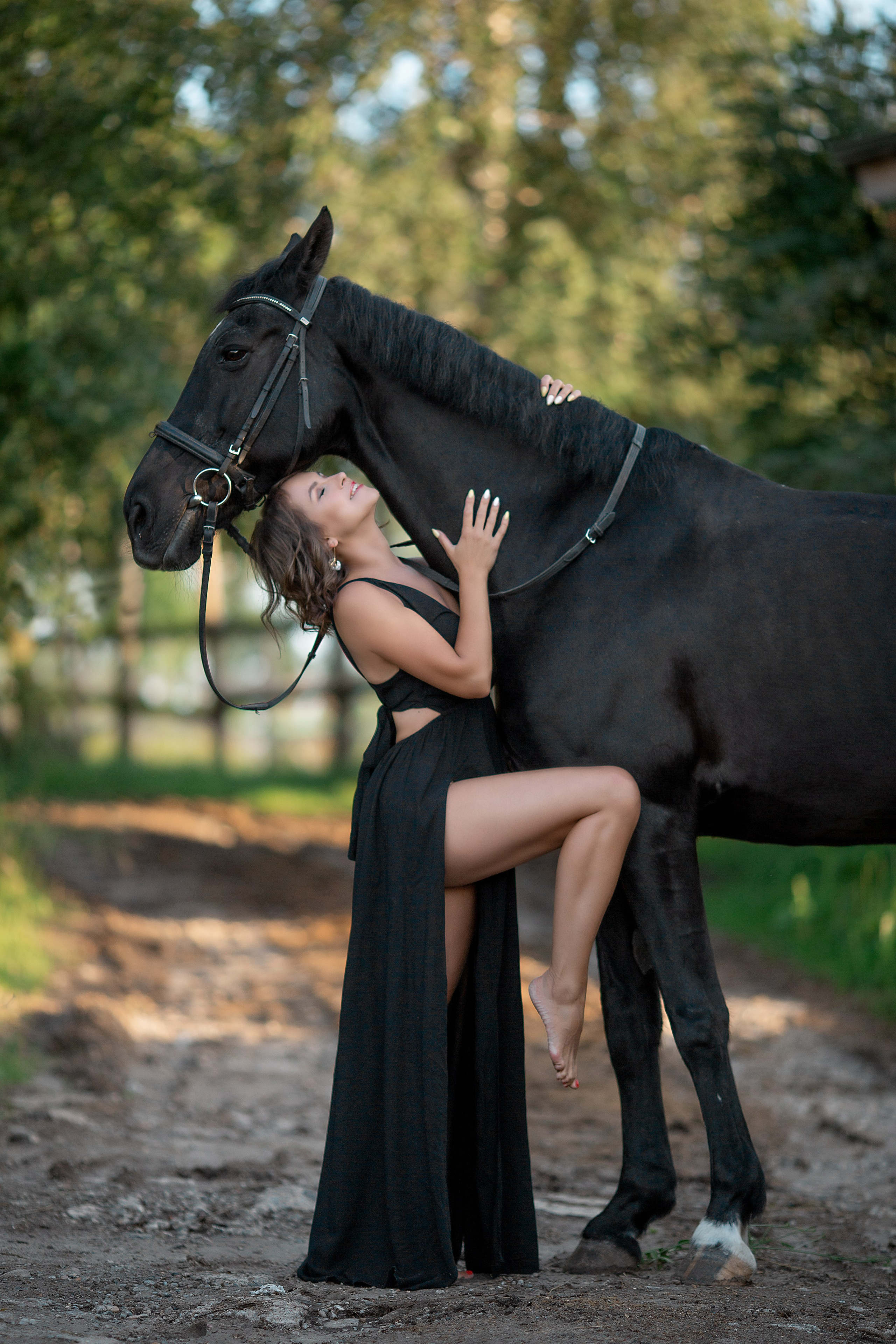 Анна и Жасмин. Фотосессия с лошадьми в Нижнем Новгороде