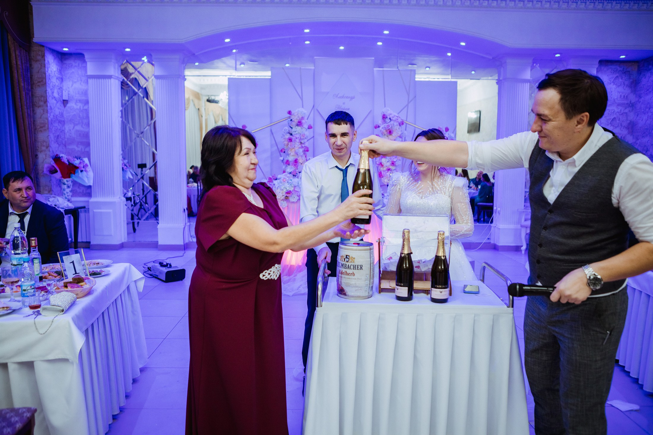 Александр и Мария. Фотографы в городе Волгограде — Людмила Агеева и Алексей Околелов