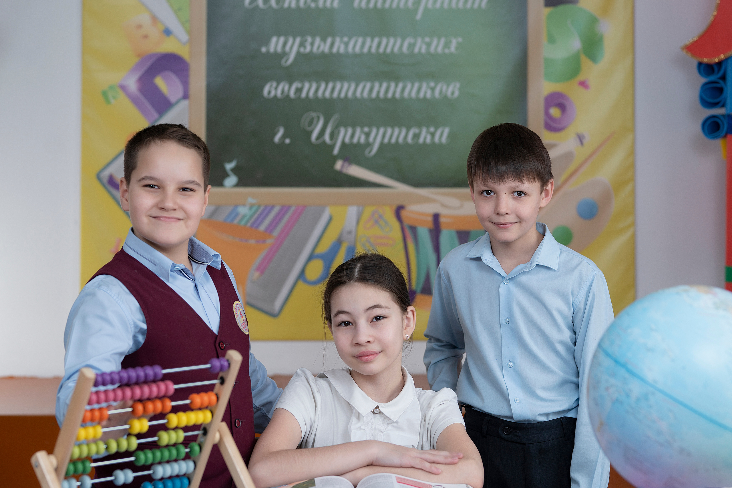 Фабрика выпускных альбомов