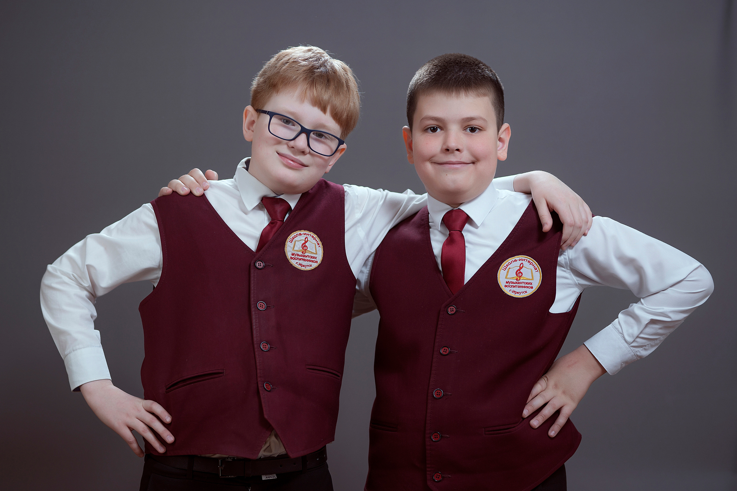 Фабрика выпускных альбомов