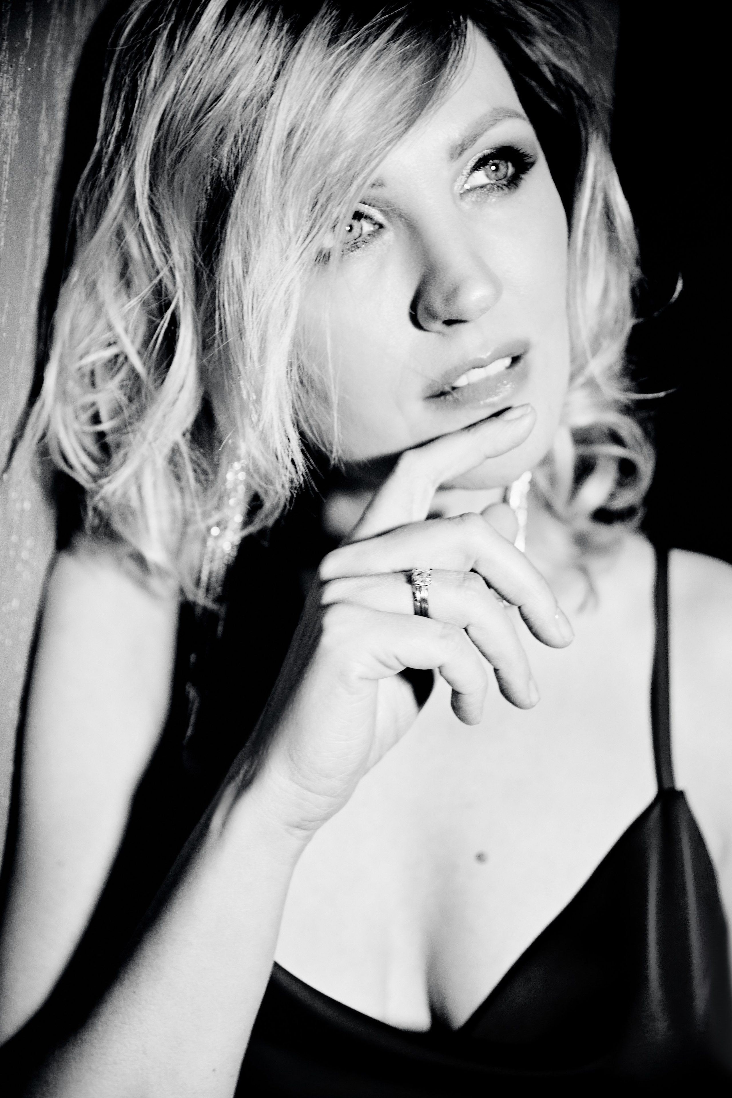 ELENA. Yulia Otroschenko