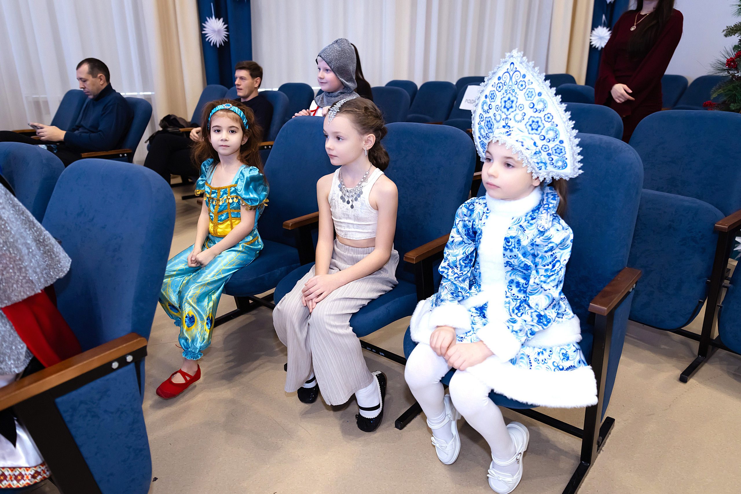 Новогодний праздник 1 В класс! Гимназия № 23. Фотограф и Видеограф в Краснодаре Юлия Солодченко