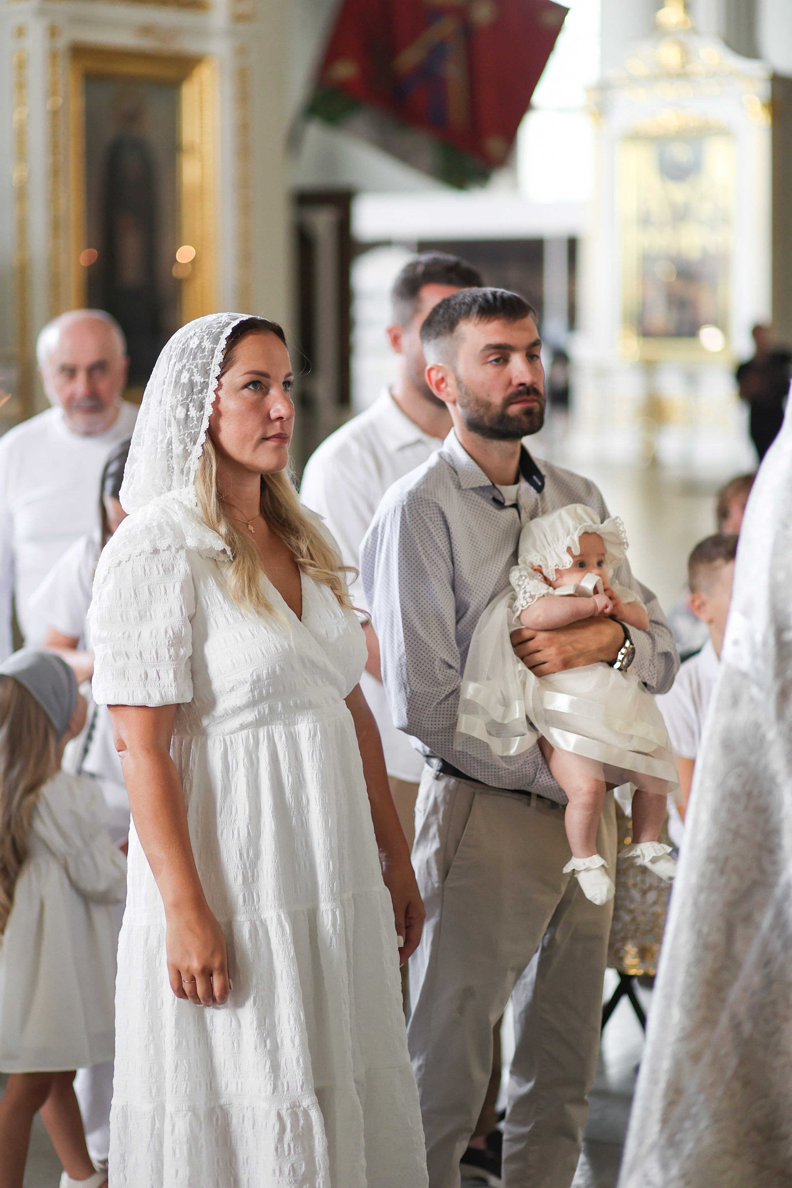 Крещение Софии. Репортажный и портретный фотограф в Санктпетербурге. Видиосъемка мероприятий в Санкт-Петербурге