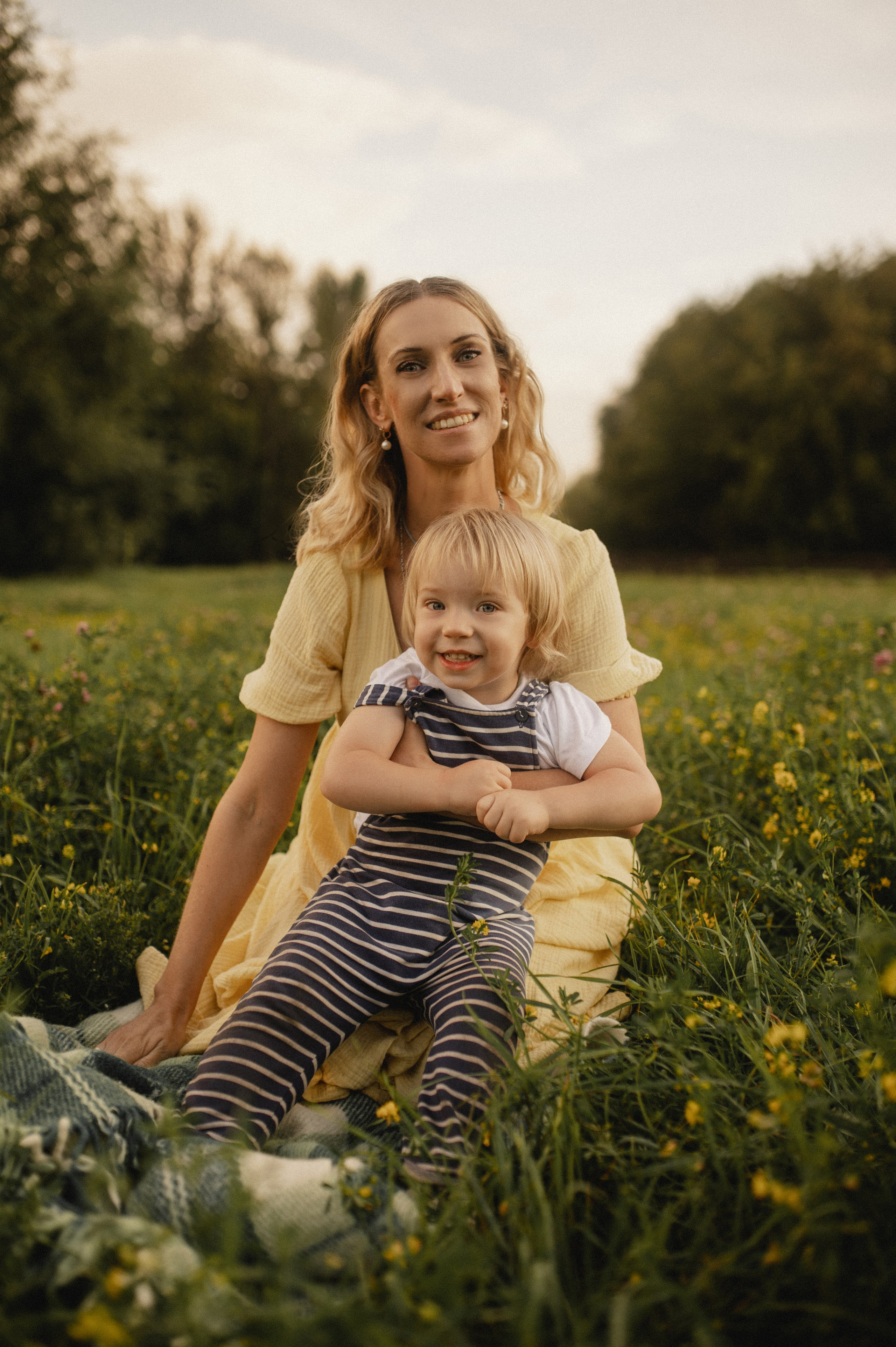 Фотосессия беременности мама и сын. Семейная фотосессия Бутово Москва фотограф Алина Морщагина