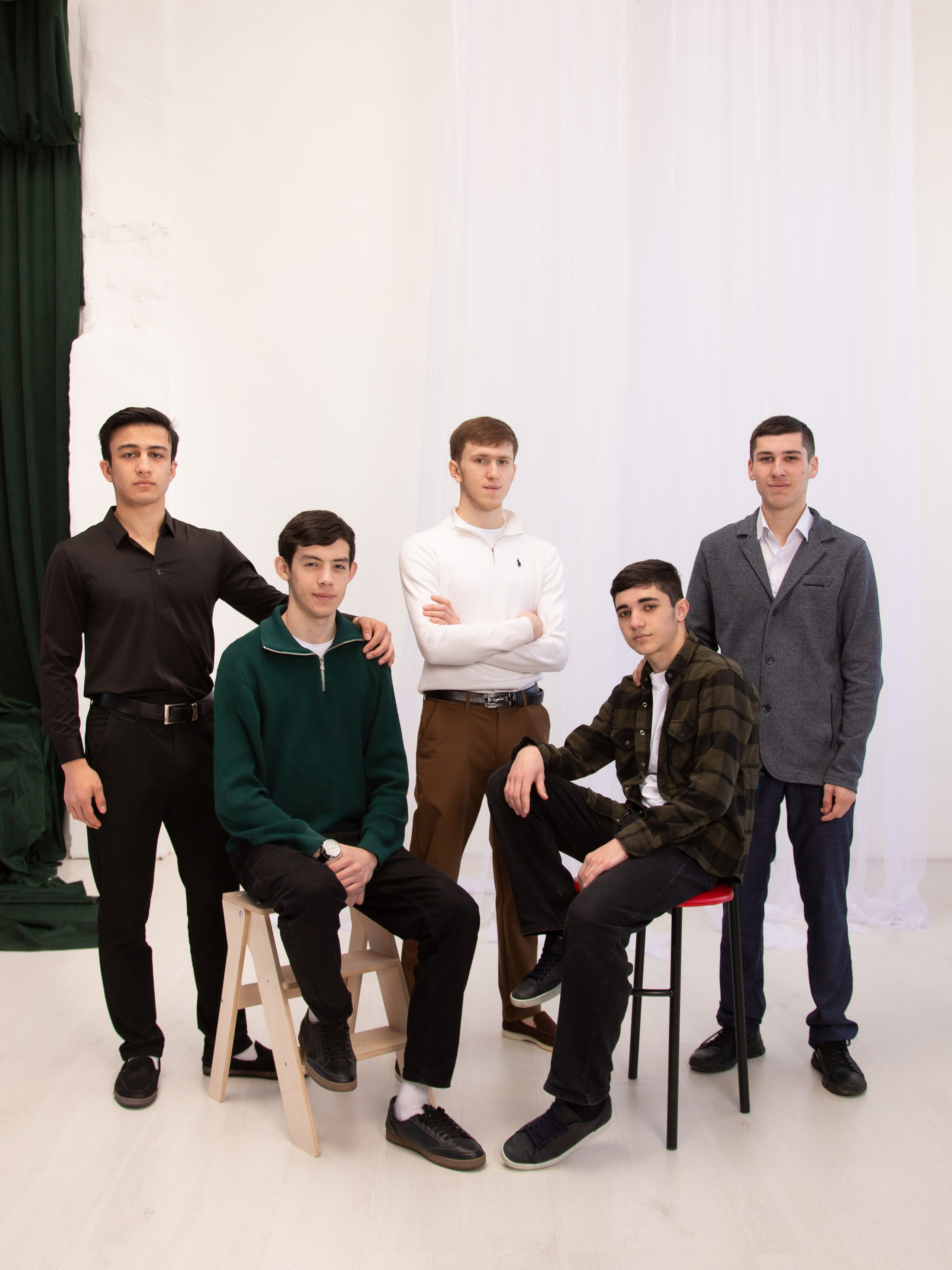 9  и 11 классы. Школьный фотограф в г. Нальчик Галимат Абитова