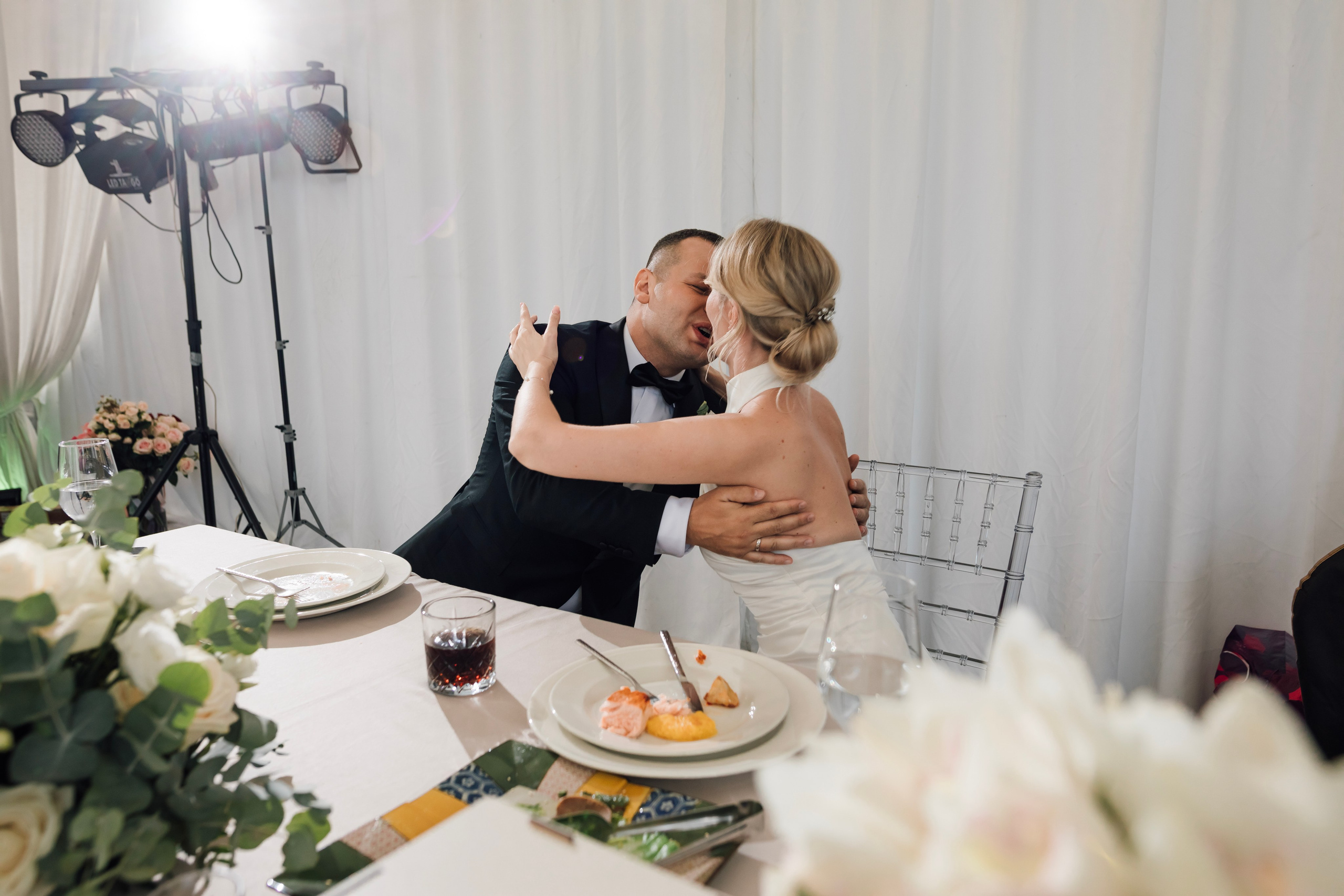 Ольга и Сергей. Свадьба в шатре. Свадебный и семейный фотограф в Москве Евгения Лисина