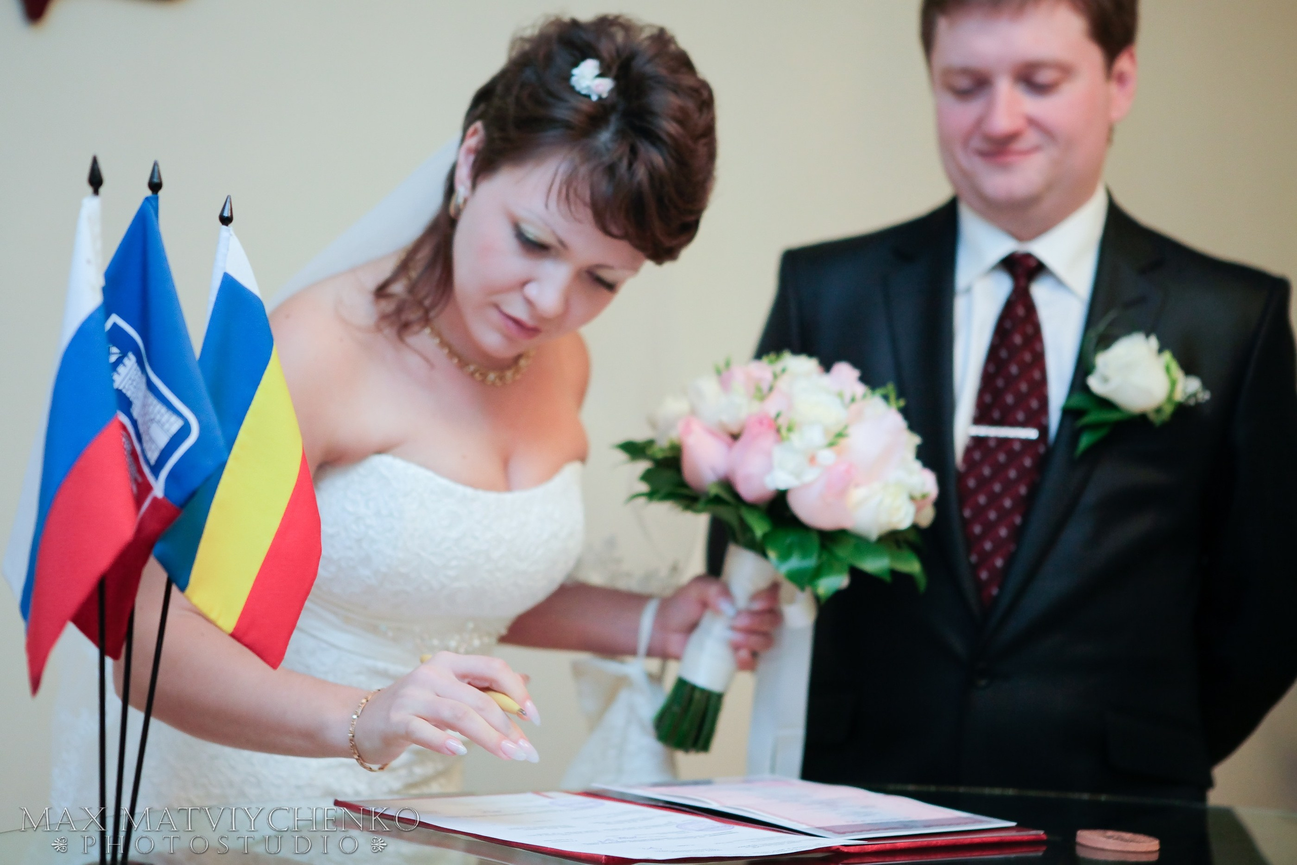 Регистрация/Register. Максим Матвийченко и Виктория Басова профессионалы своего дела