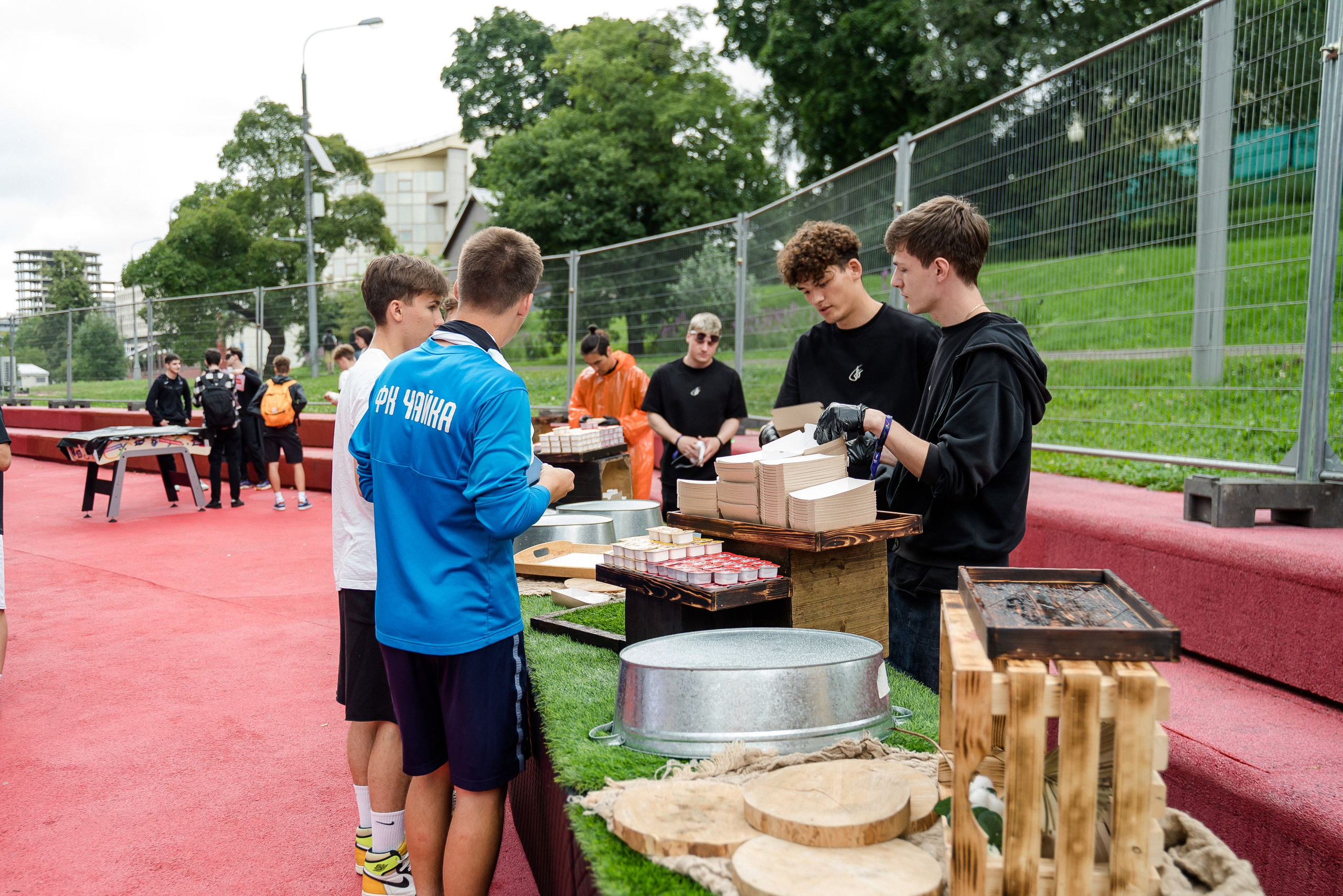 ФК «СКОРОСТЬ РЕШАЕТ» от СБП, РПЛ и Плюс Дача. Репортажный и свадебный фотограф в Москве