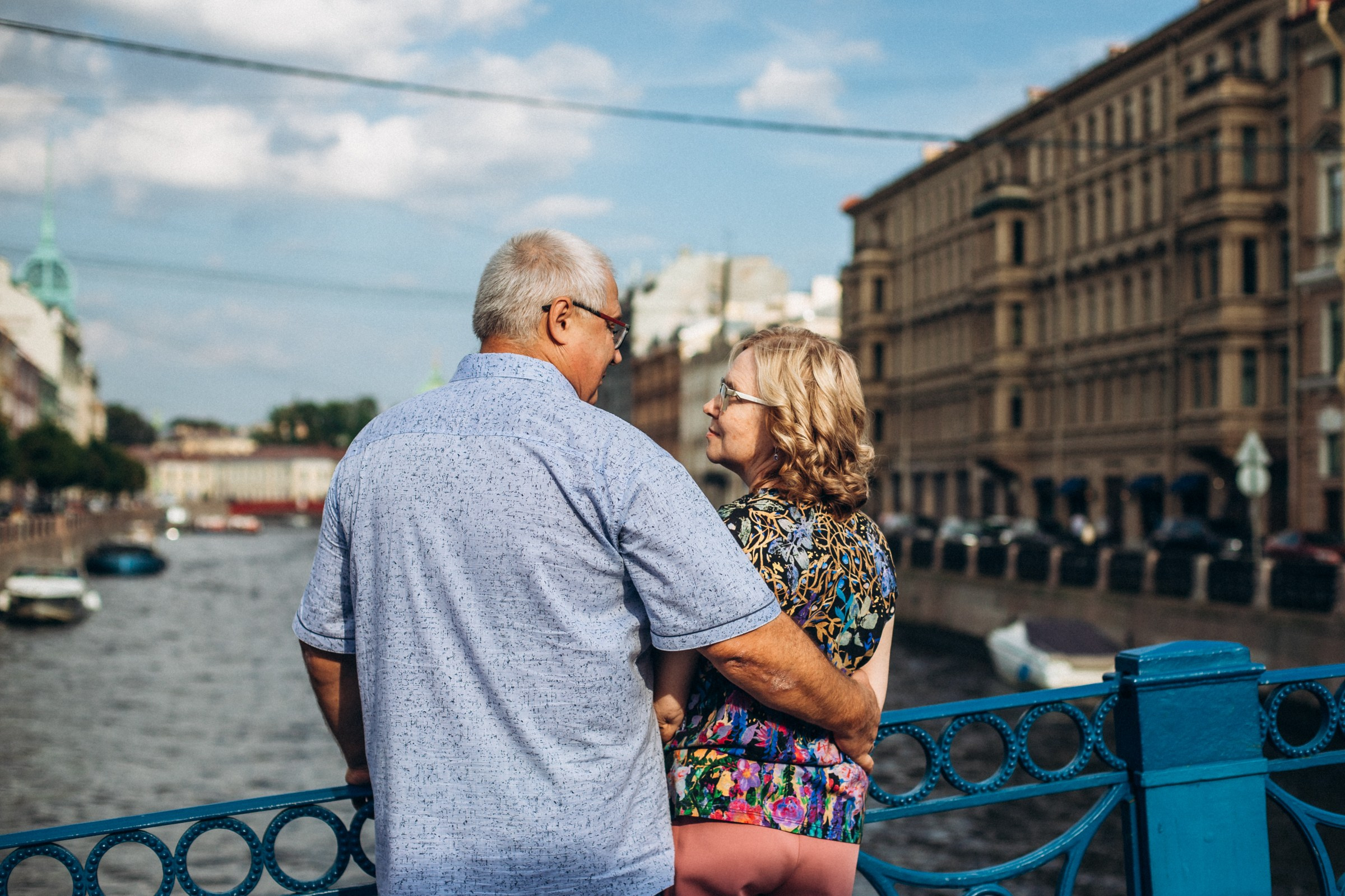 Андрей и Елена в августе. Фотопрогулка в Петербурге. Индивидуальный и семейный фотограф в Санкт-Петербурге