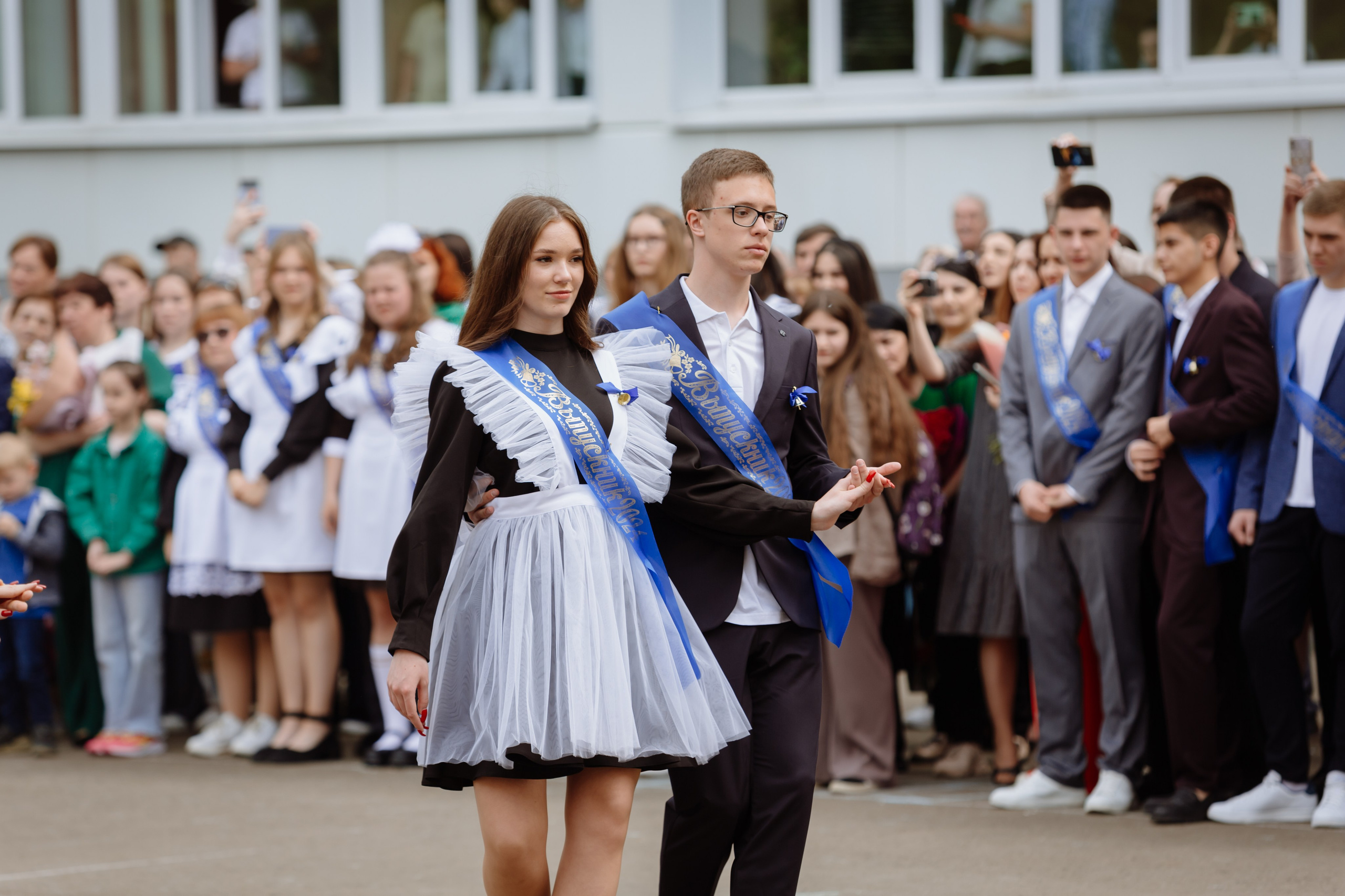 Последний звонок 2024 (3 часа фотосъемки). Профессиональный фотограф Надежда Антонова